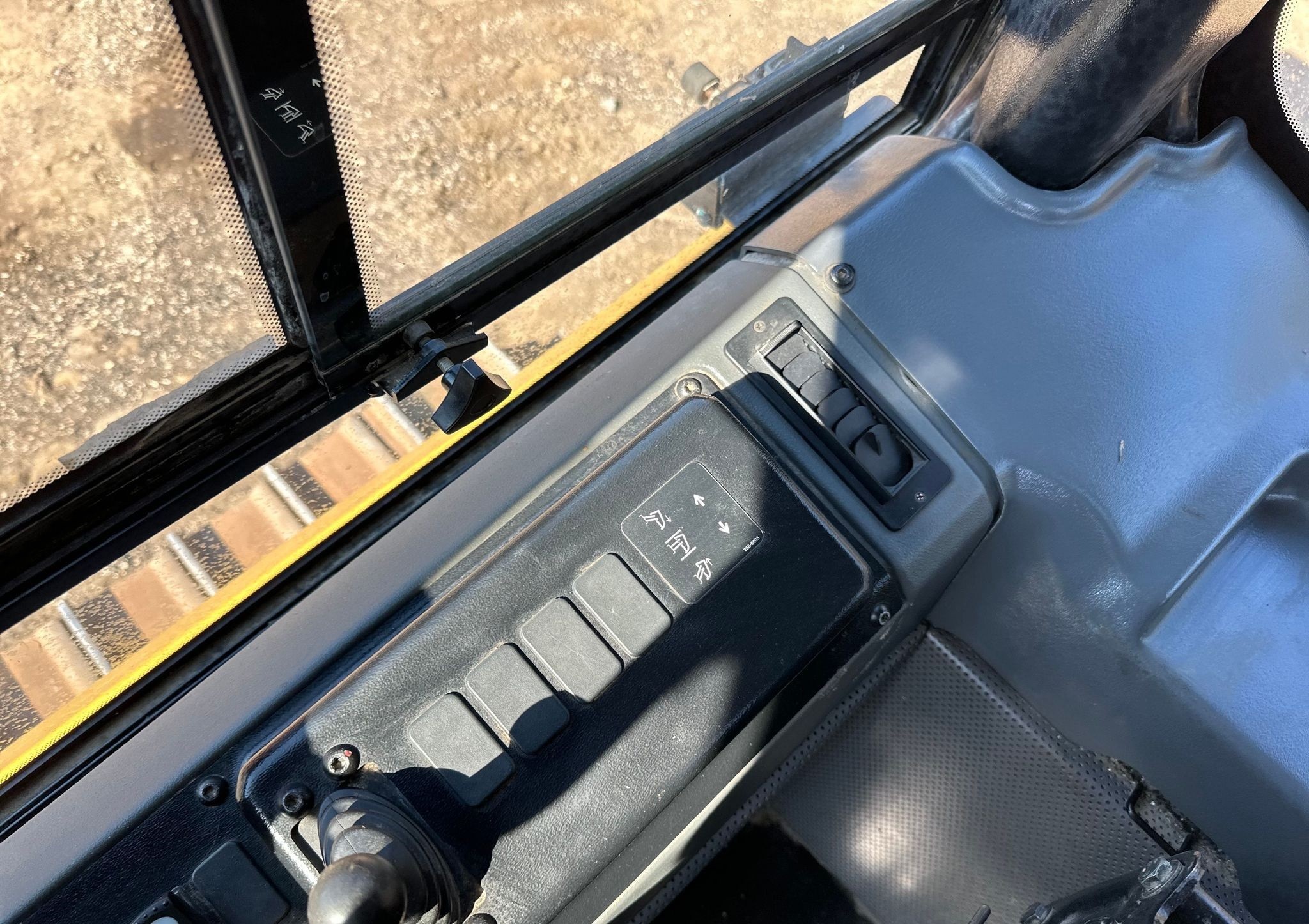 gallery 2016 Caterpillar D6K2 LGP dozer