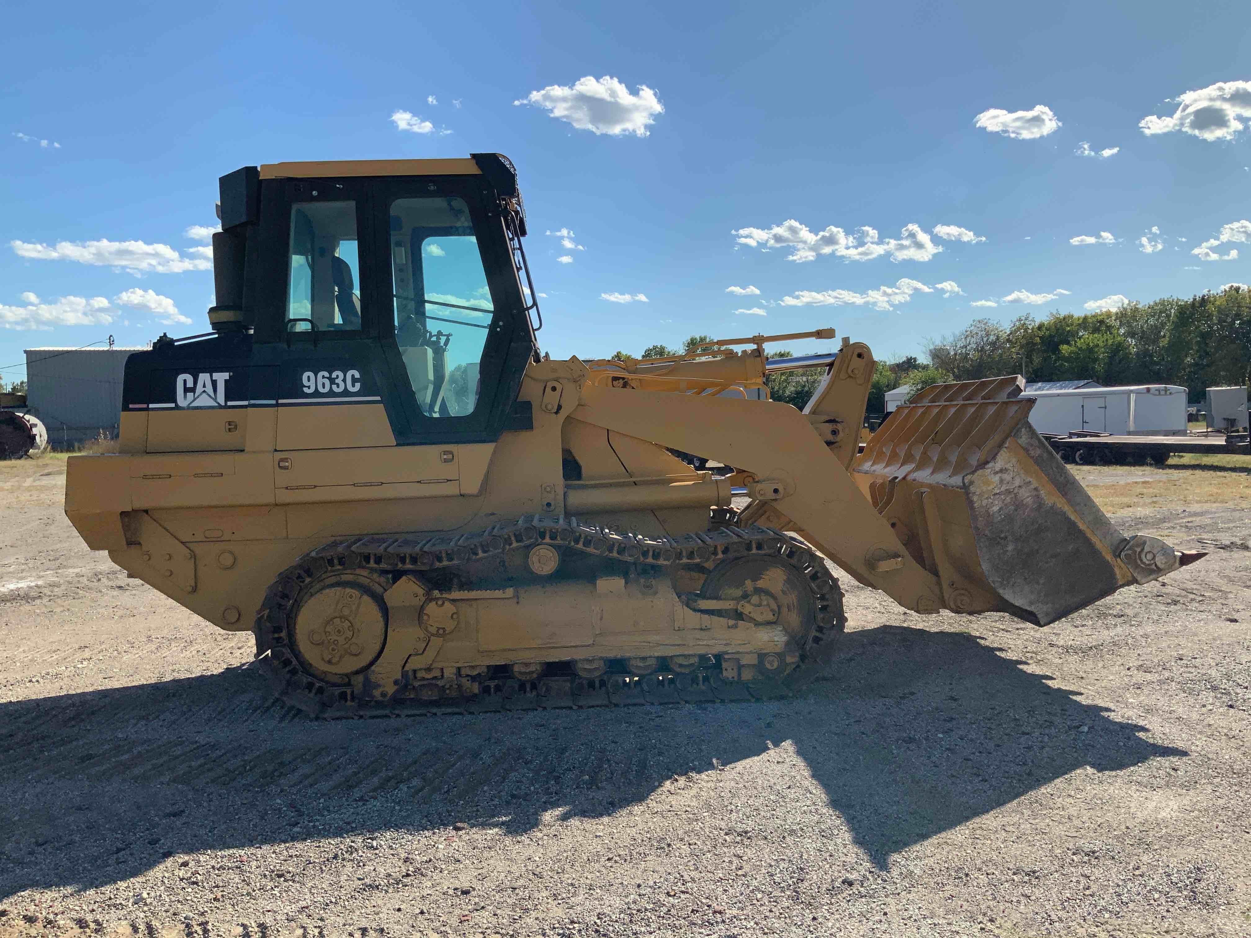gallery 2002 Caterpillar 963C Track Loader