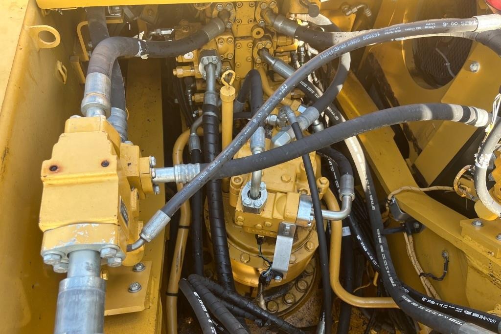 gallery 2013 Caterpillar 324EL Excavator