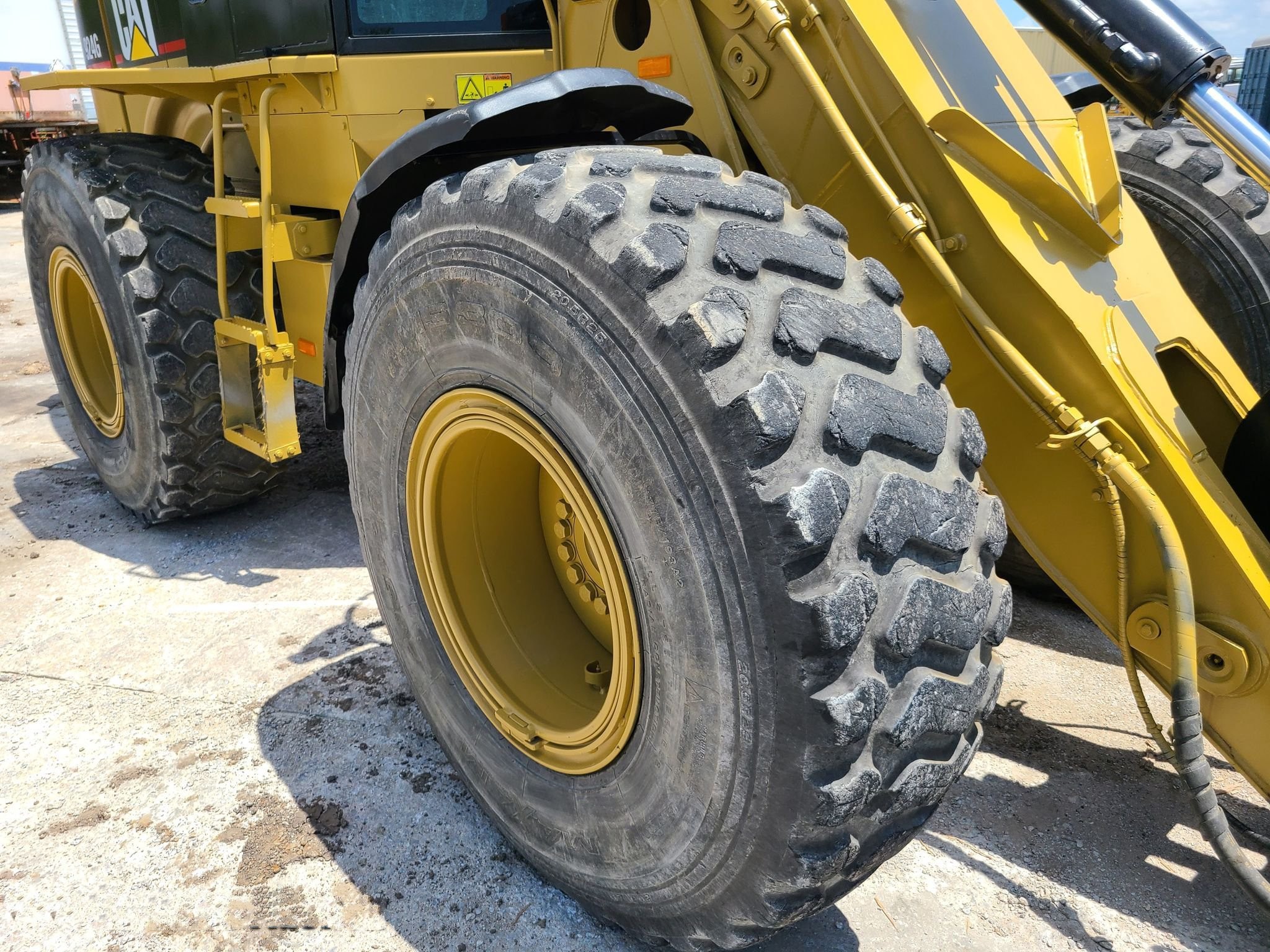 gallery 2006 Caterpillar 924G wheel loader