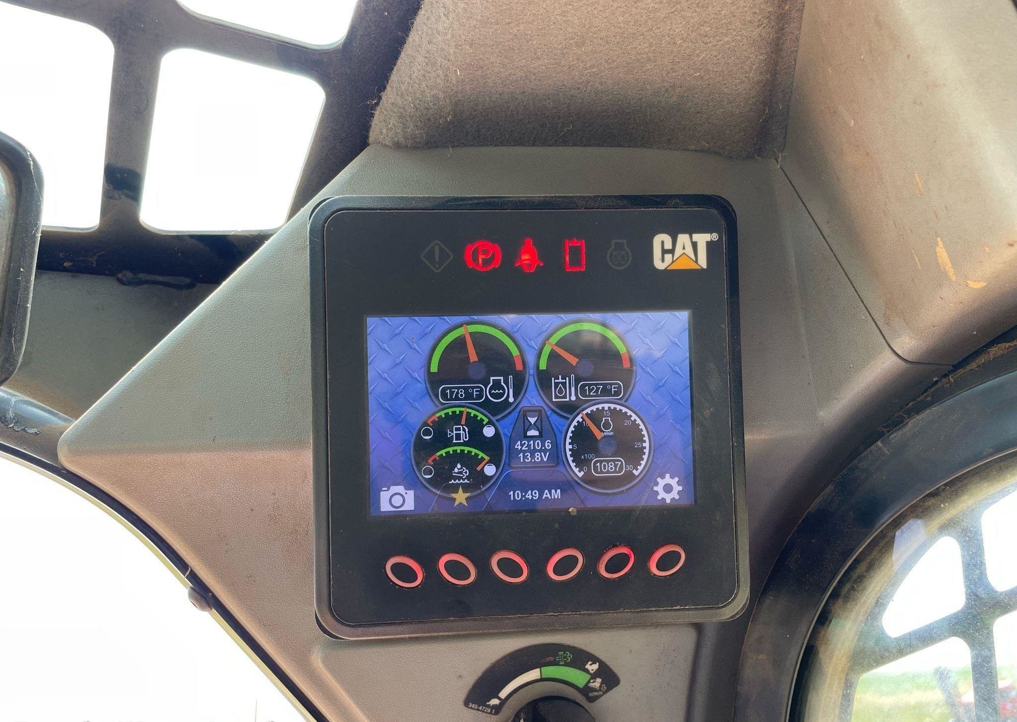 gallery 2017 Caterpillar 299D2XHP Skid Steer