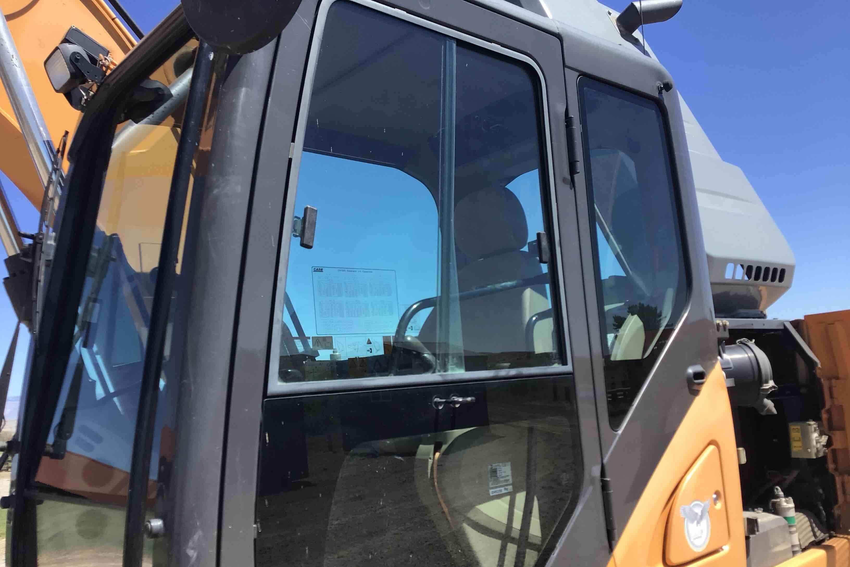 gallery 2016 Case CX130C Excavator
