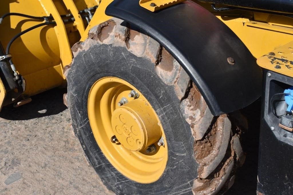 gallery 2017 CATERPILLAR 420F2 BACKHOE