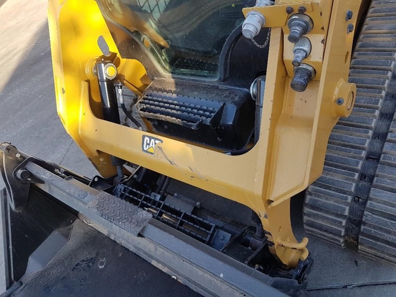 gallery 2016 CATERPILLAR 249D SKID STEER LOADER CAT