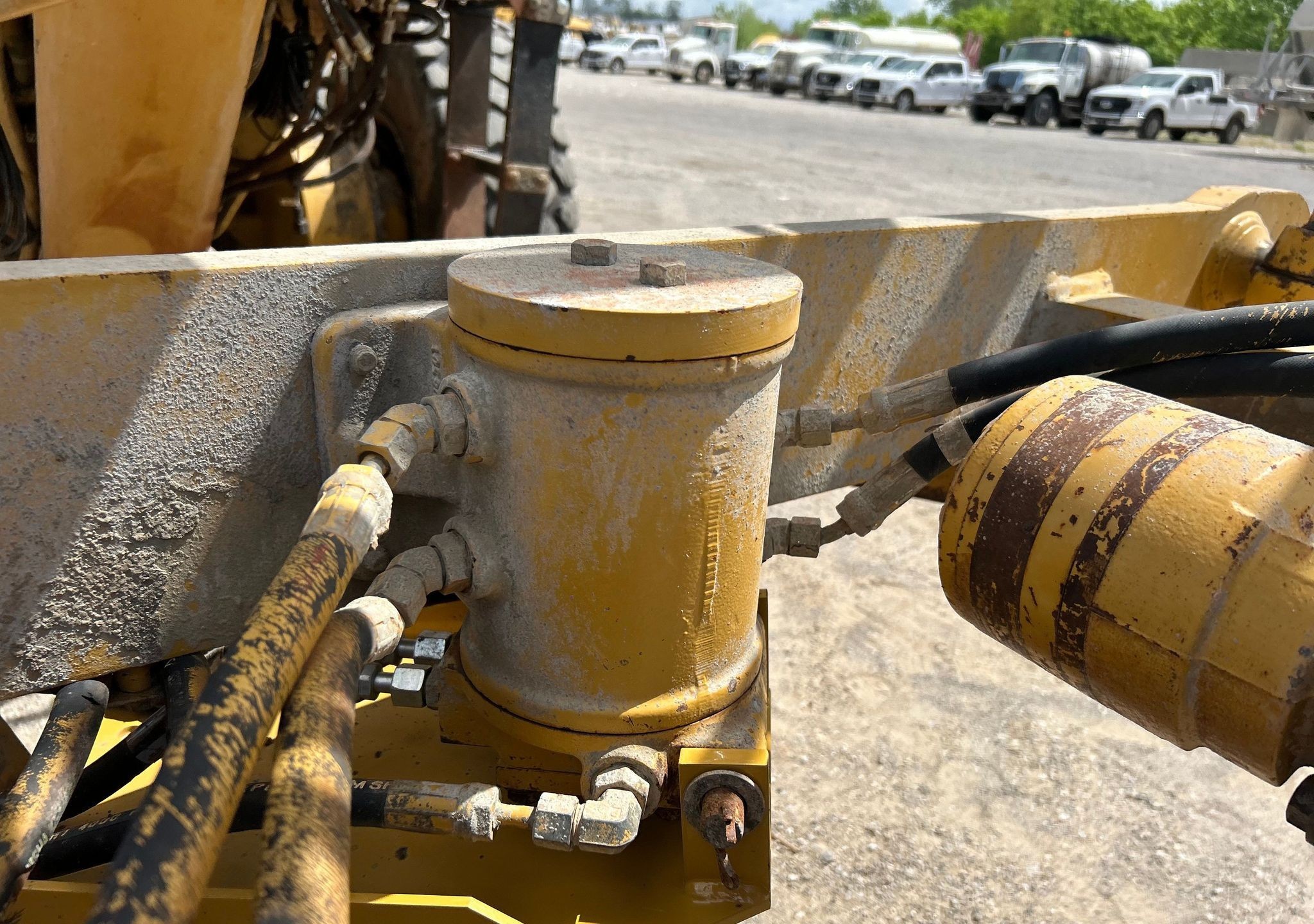 gallery 2006 Caterpillar 160H VHP Plus motor grader