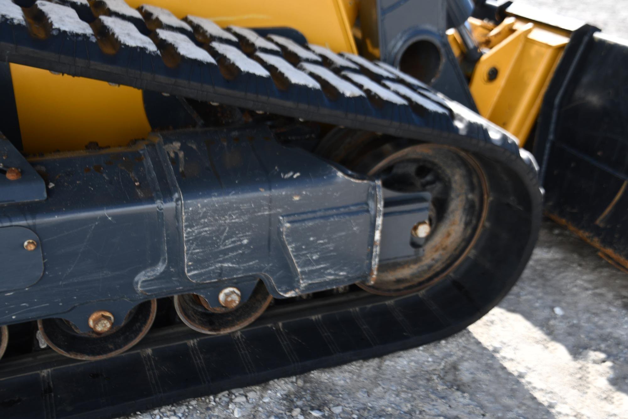 gallery 2022 JohnDeere 333G compact track loader