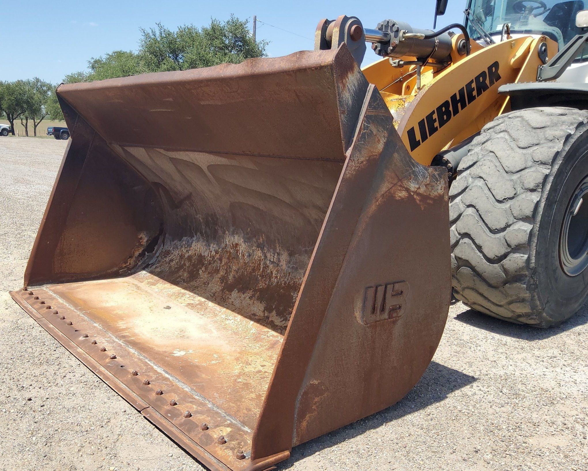 gallery 2017 Liebherr L586 wheel loader