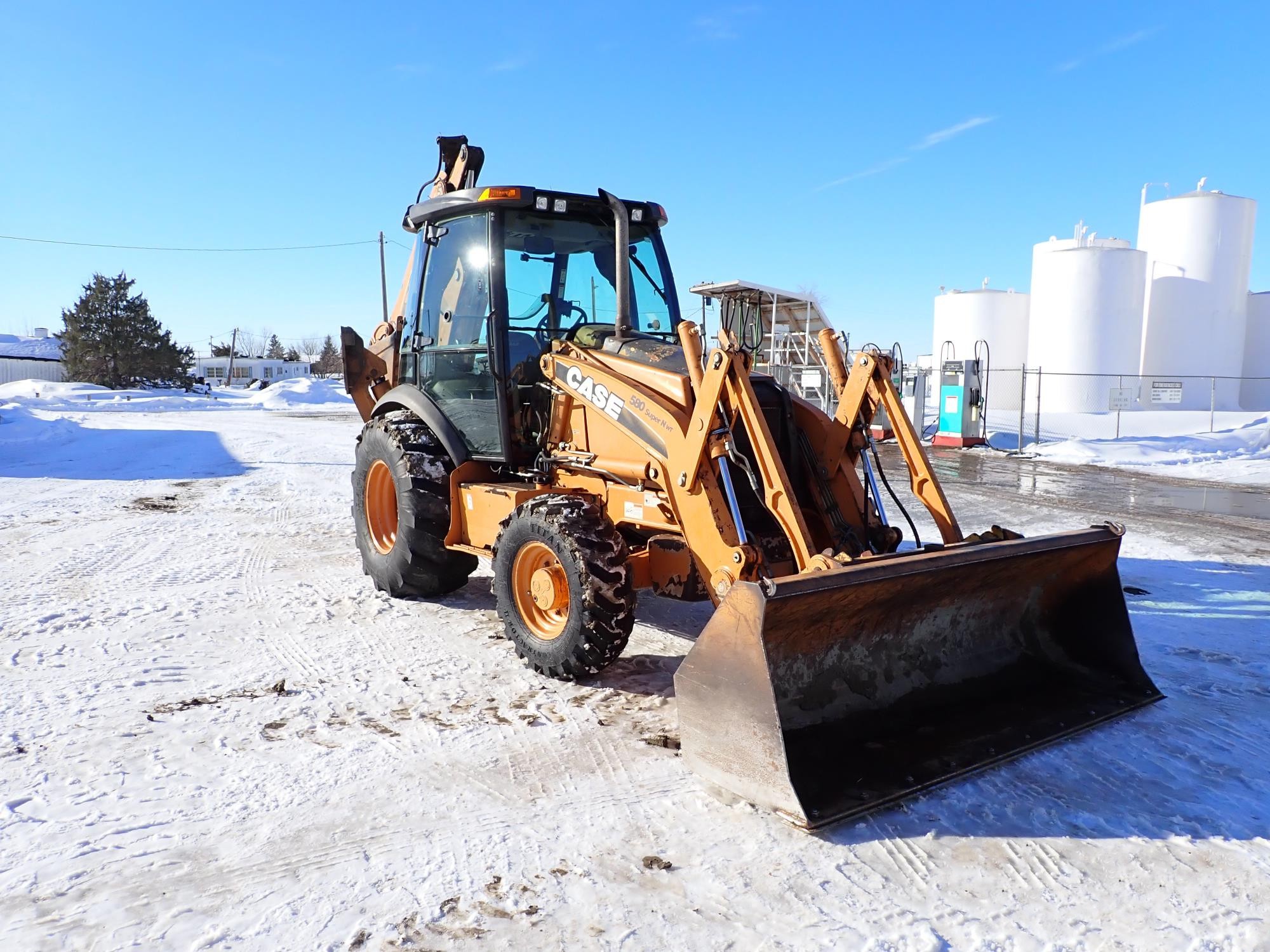 gallery 2011 Case 580 Super N WT 4x4 Backhoe WExtendahoe