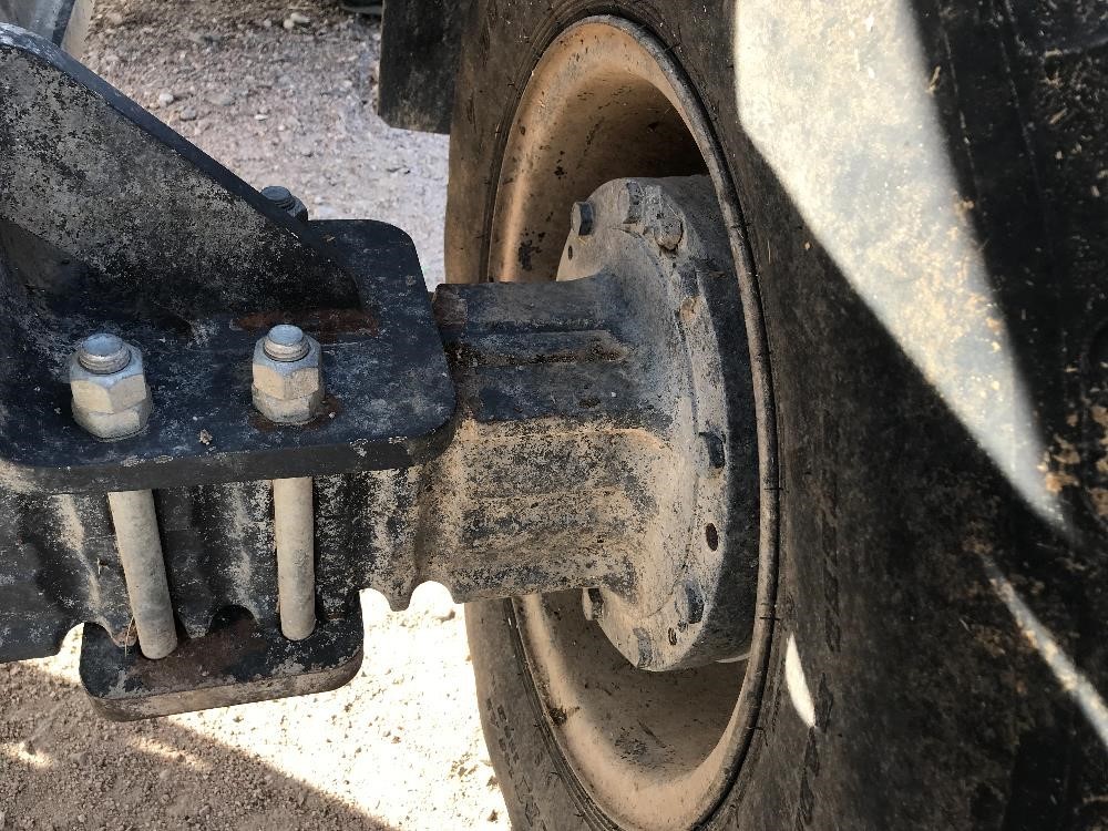 gallery 2018 Case 221F Compact Wheel Loader