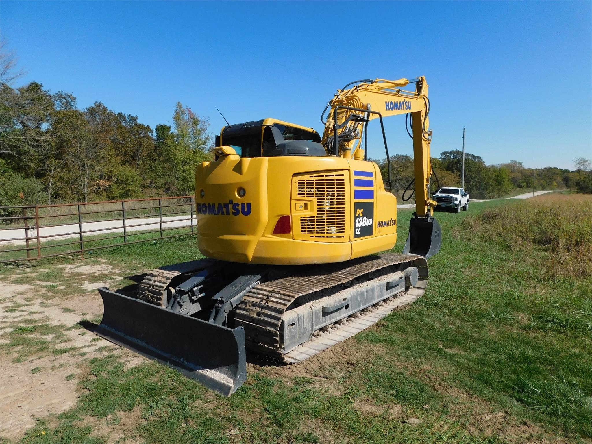 gallery 2016 KOMATSU PC138US LC-11