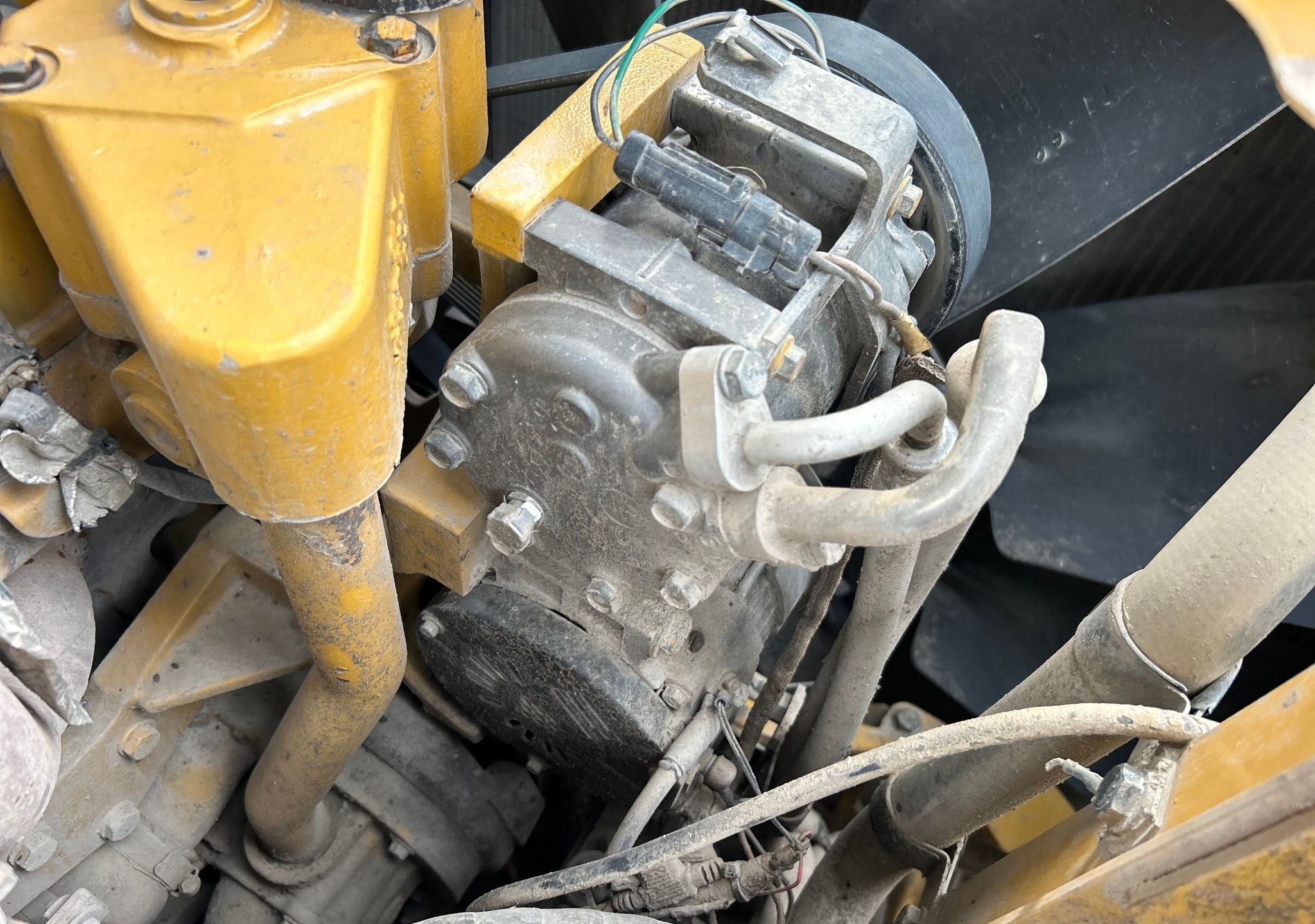 gallery 2013 Caterpillar 349E L excavator
