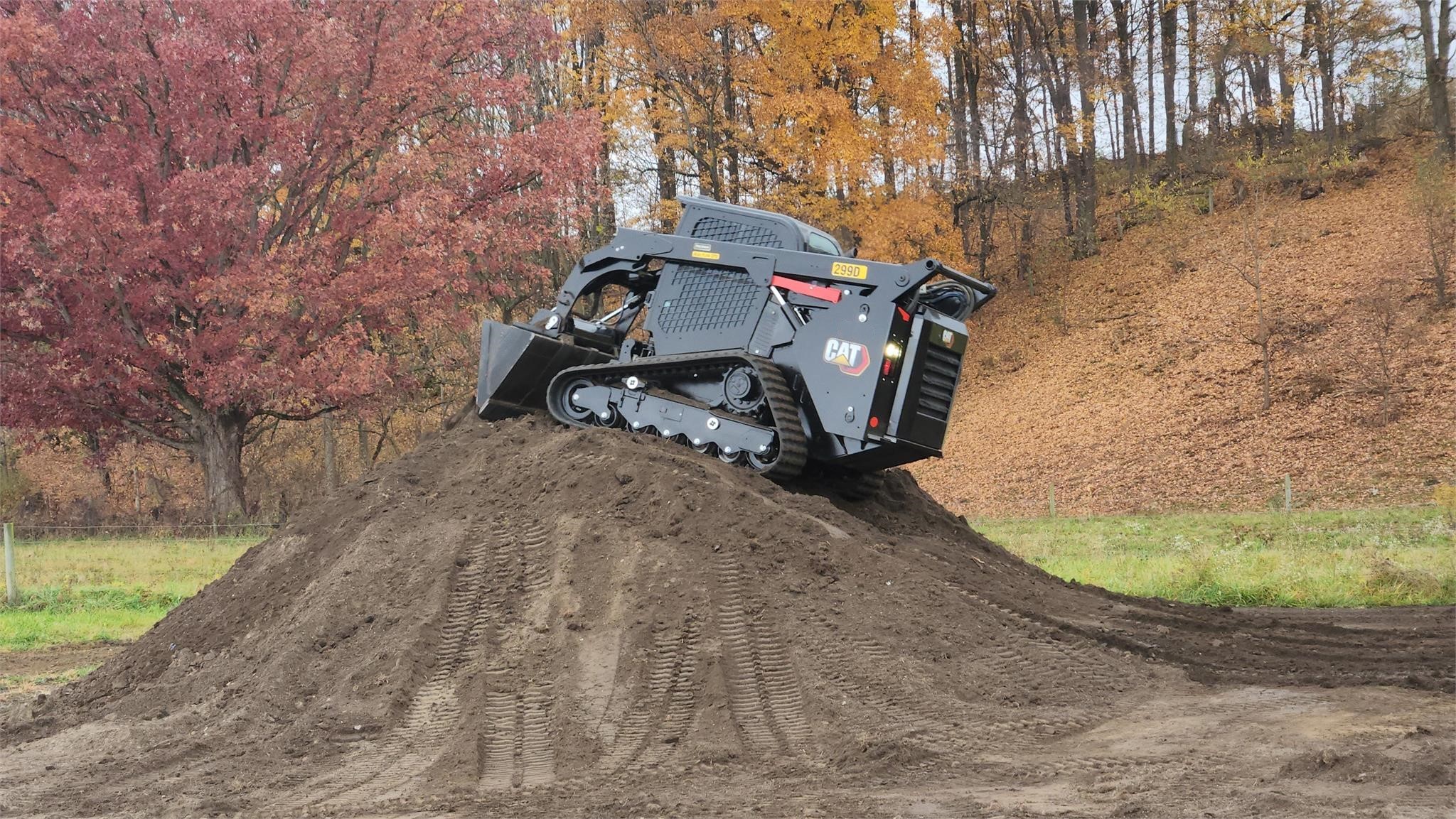 gallery 2017 CATERPILLAR 299D2 Skid Steer