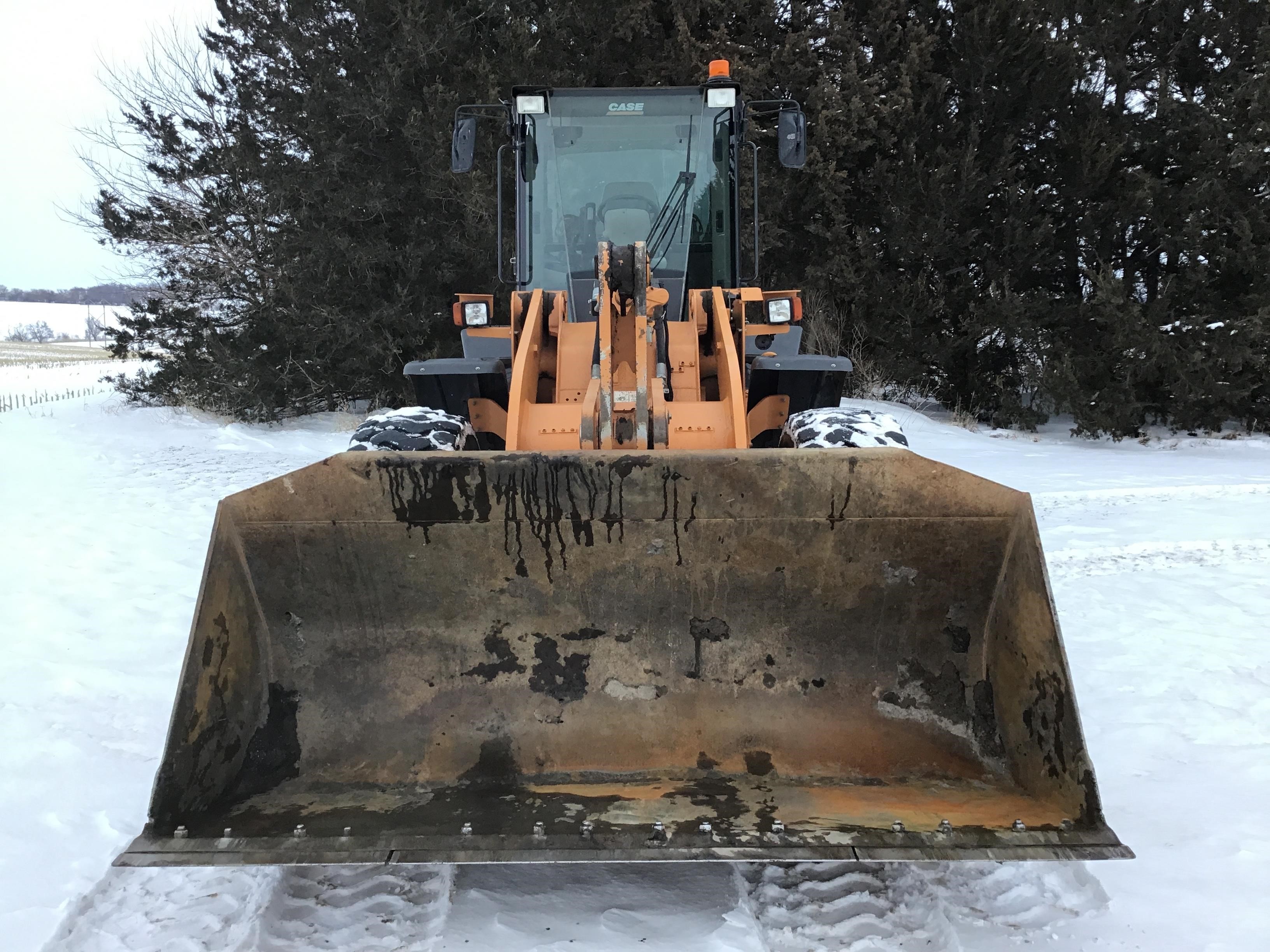 gallery 2010 Case 821E Wheel Loader