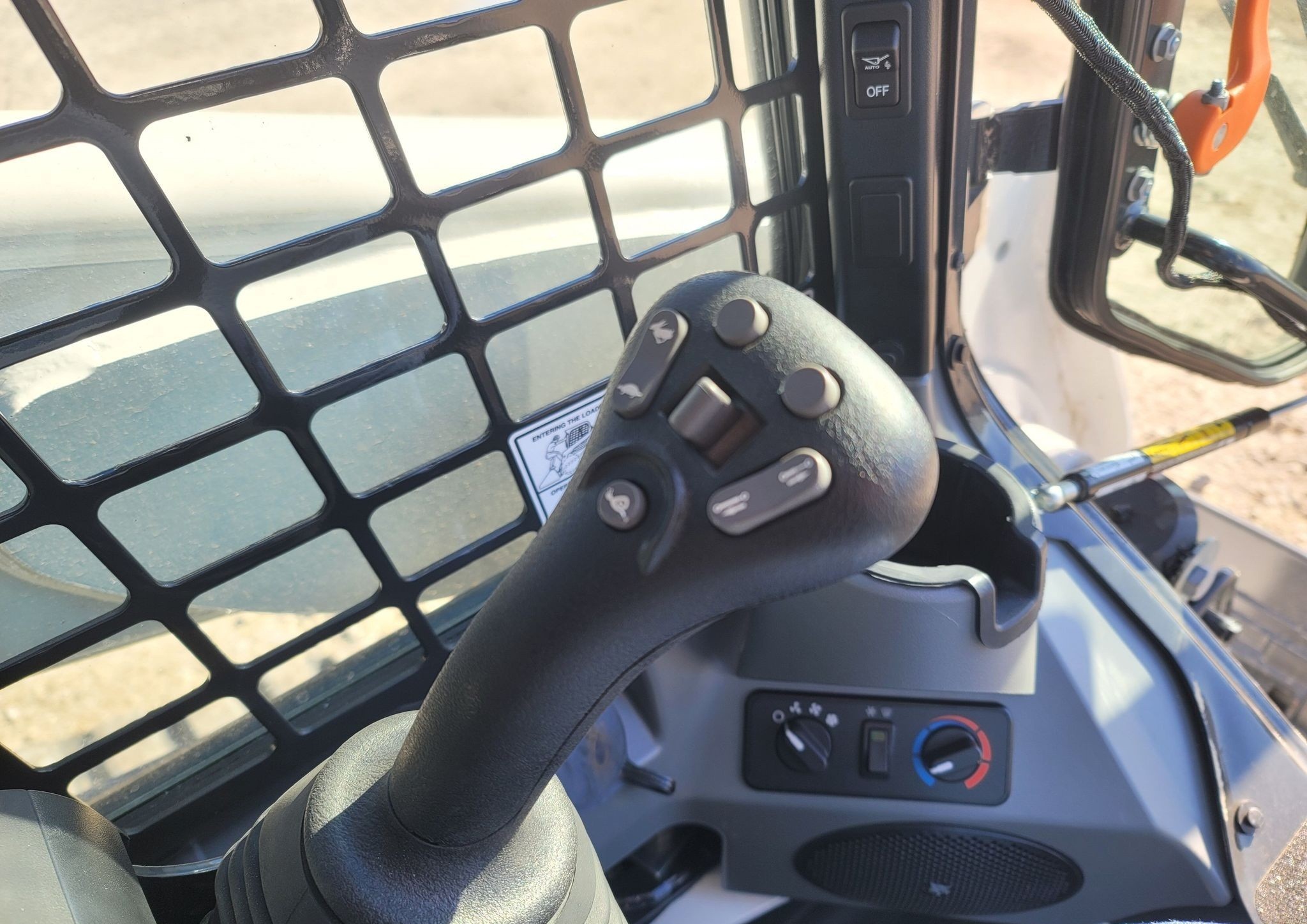 gallery 2022 Bobcat T870 tracked skid steer loader