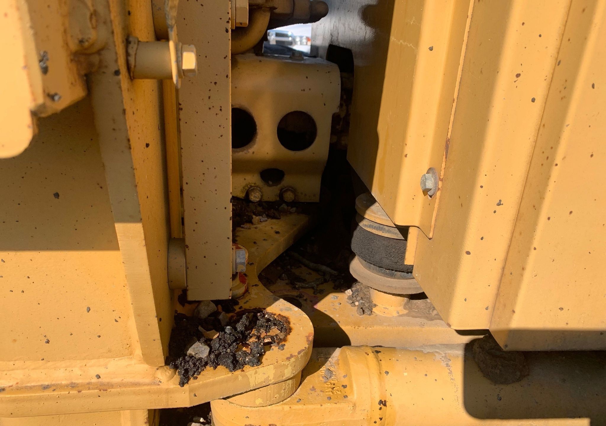 gallery 2001 Caterpillar 140H motor grader