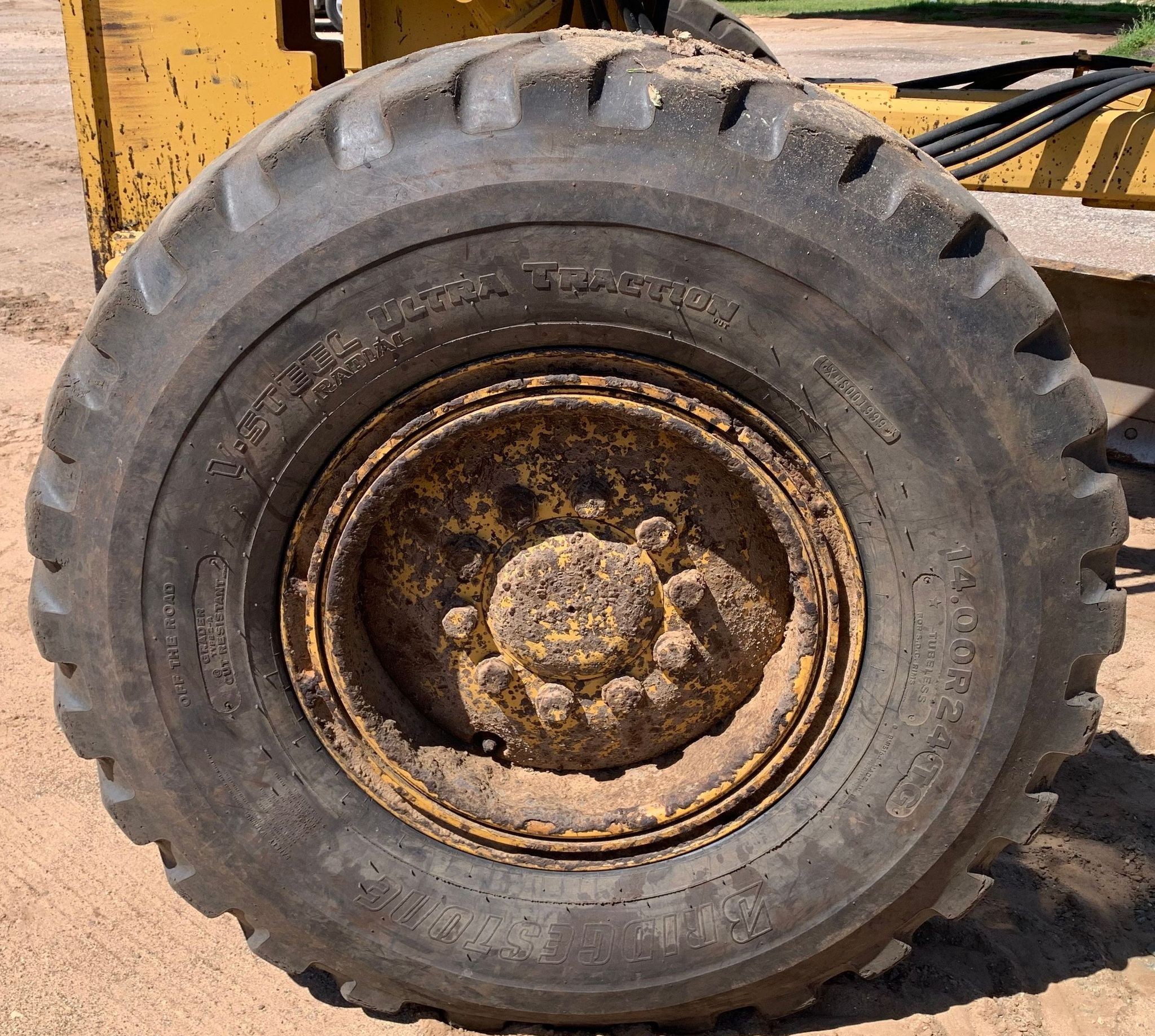gallery 2008 Caterpillar 140M motor grader