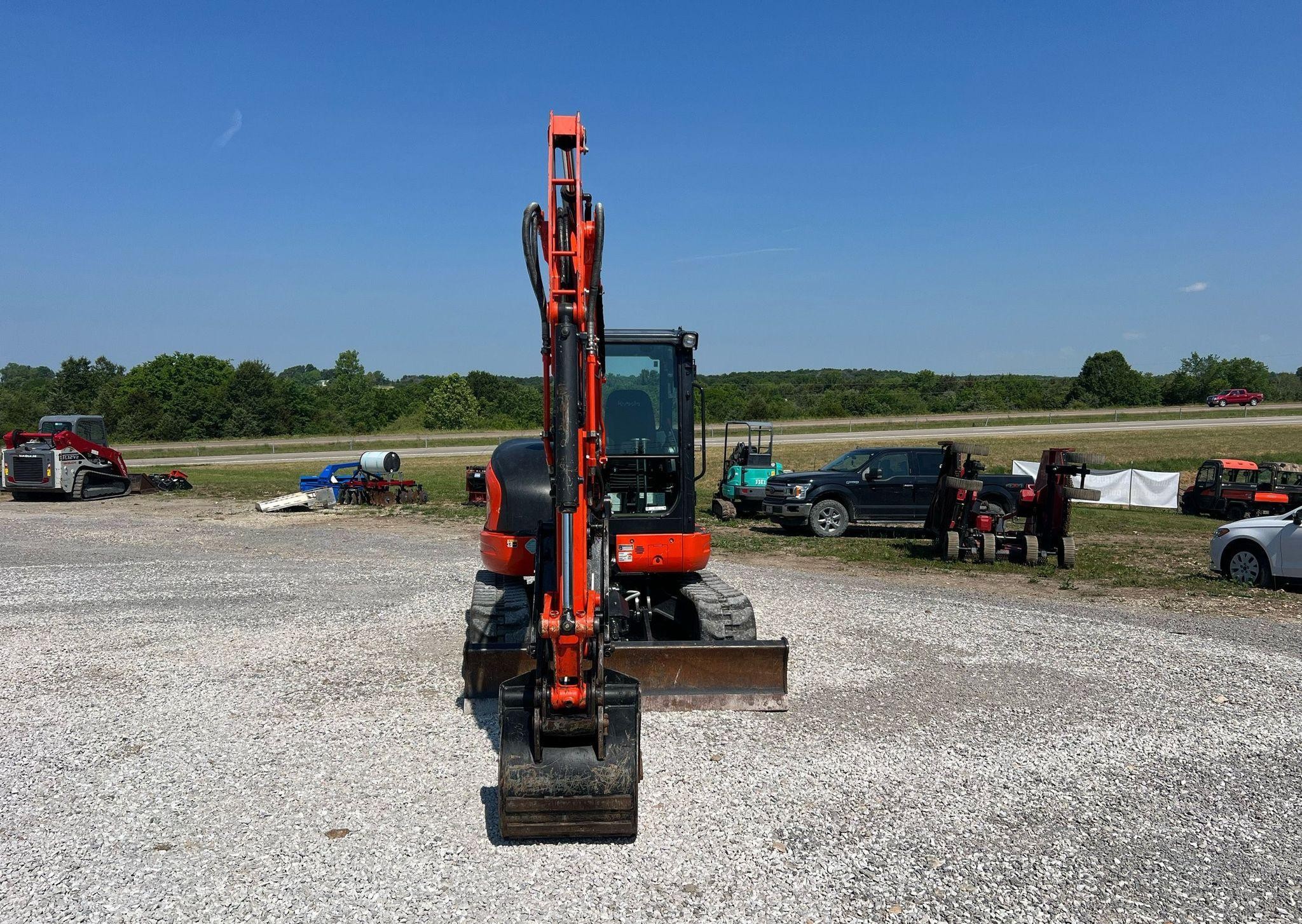 gallery 2019 Kubota KX057-4 mini excavator