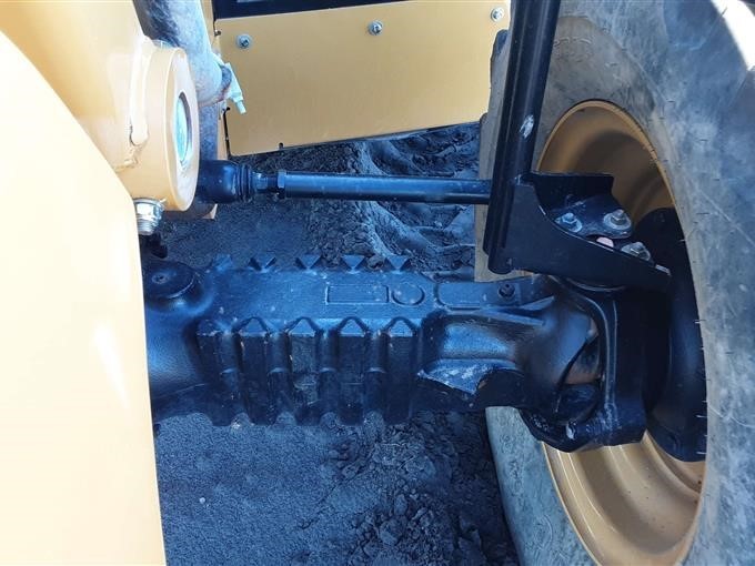 gallery 2016 Caterpillar TL943D 4x4x4 Telehandler