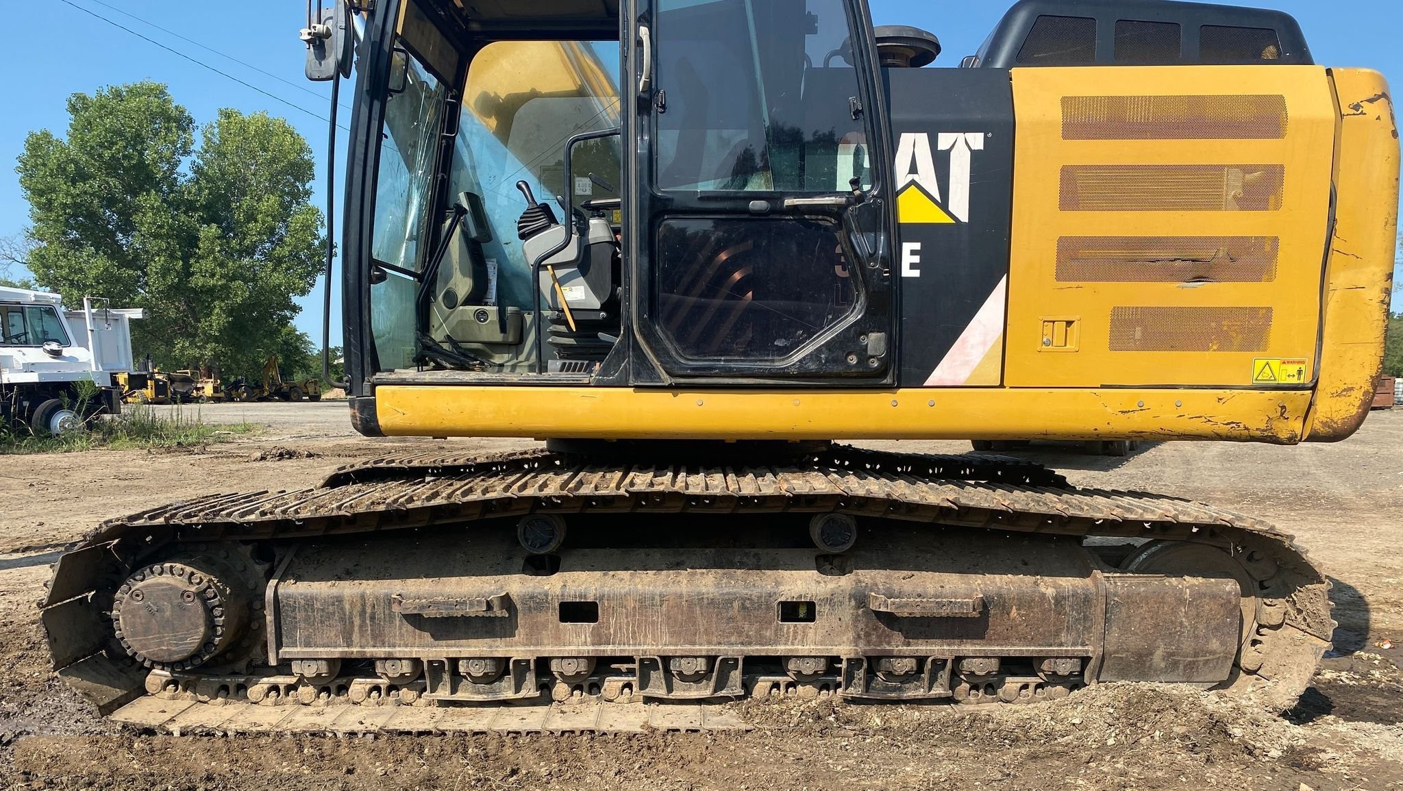 gallery 2012 Caterpillar 329E L excavator