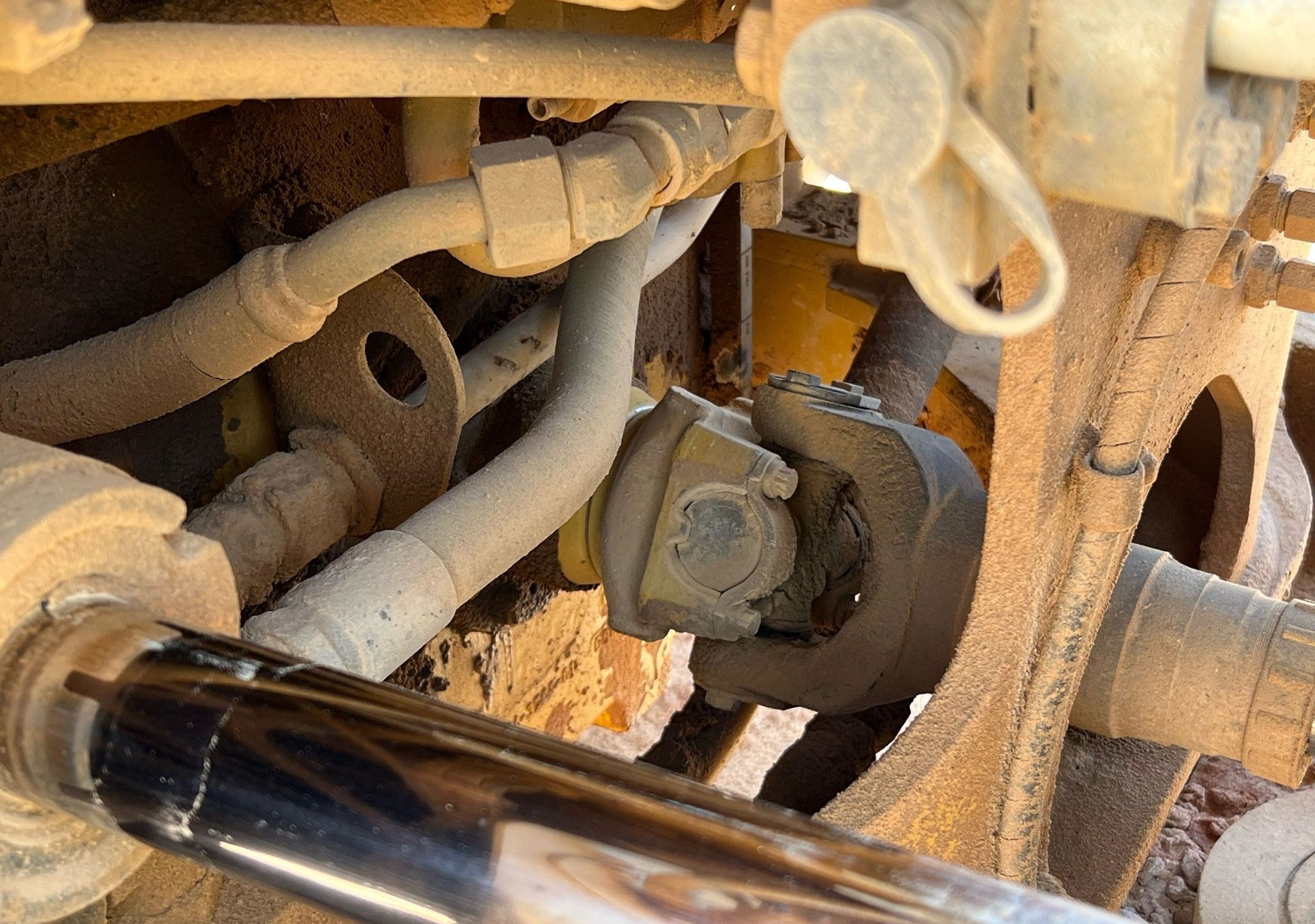 gallery 2013 Caterpillar 966K wheel loader