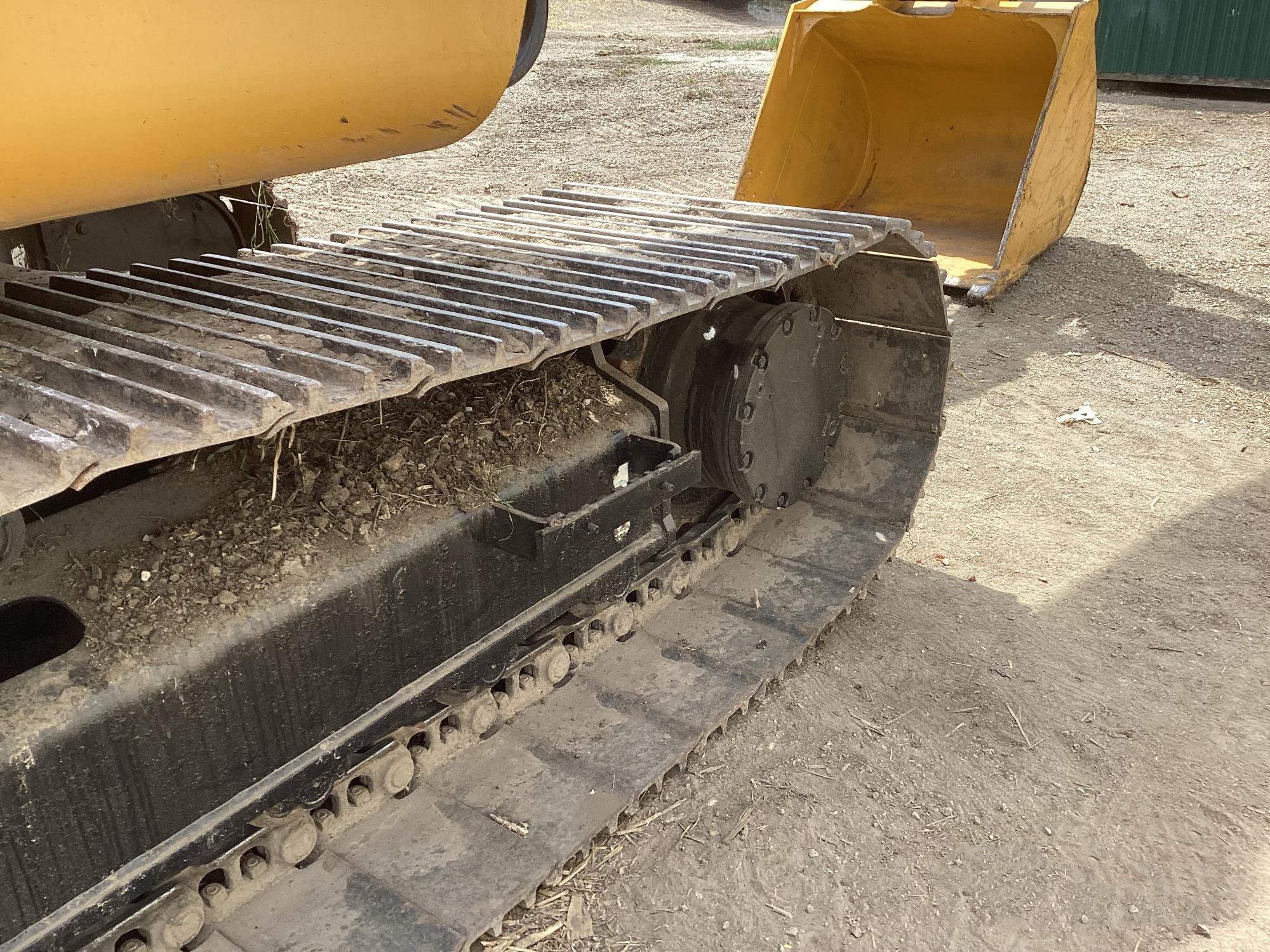 gallery 2014 John Deere 130G Excavator