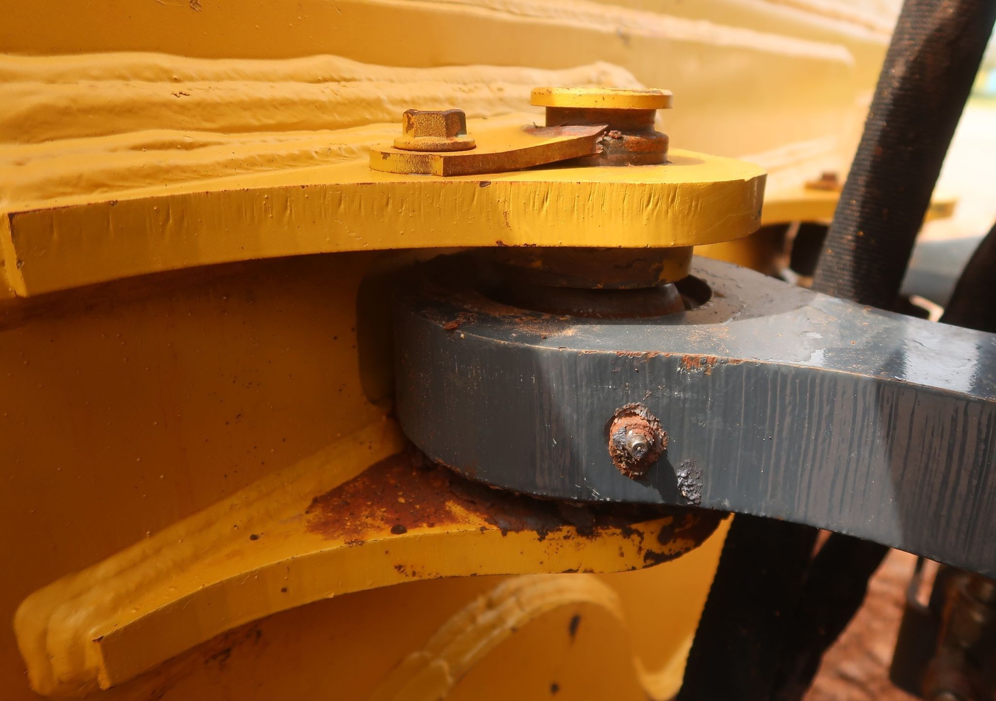 gallery 2015 John Deere 750K WLT dozer