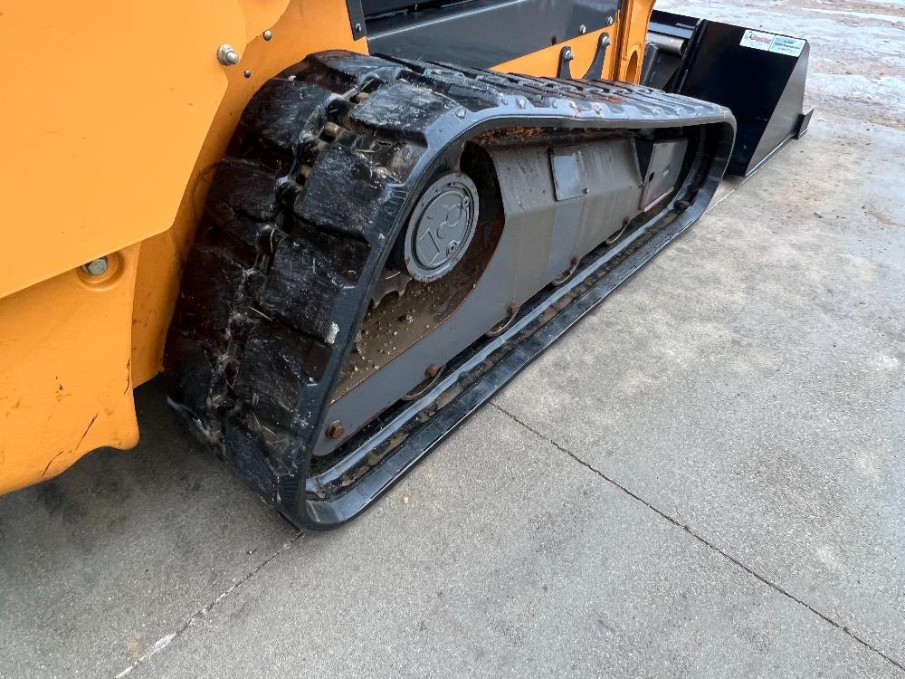 gallery 2012 Case TR320 Compact Track Loader