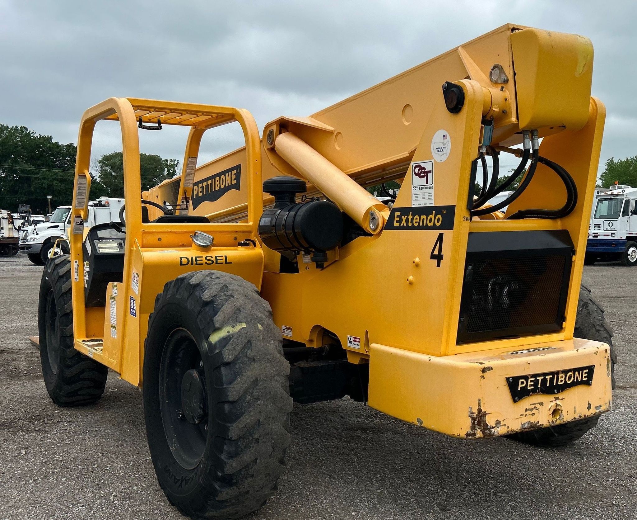 gallery 2010 Pettibone 944 telehandler