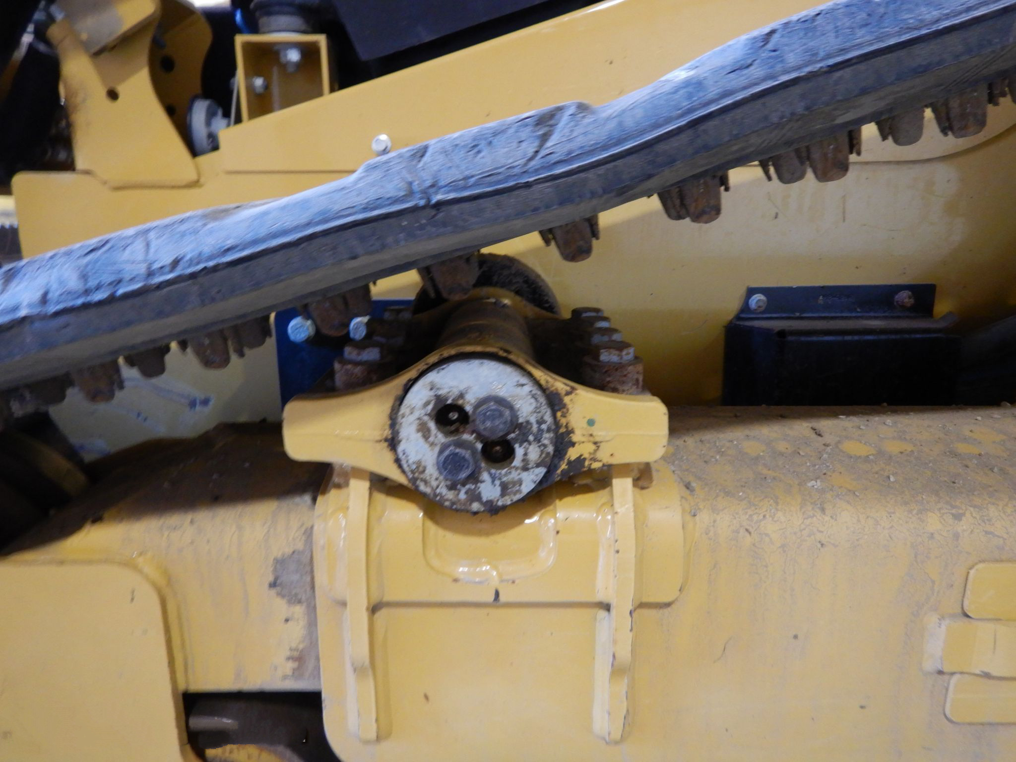 gallery 2018 Caterpillar 299D2 skid steer