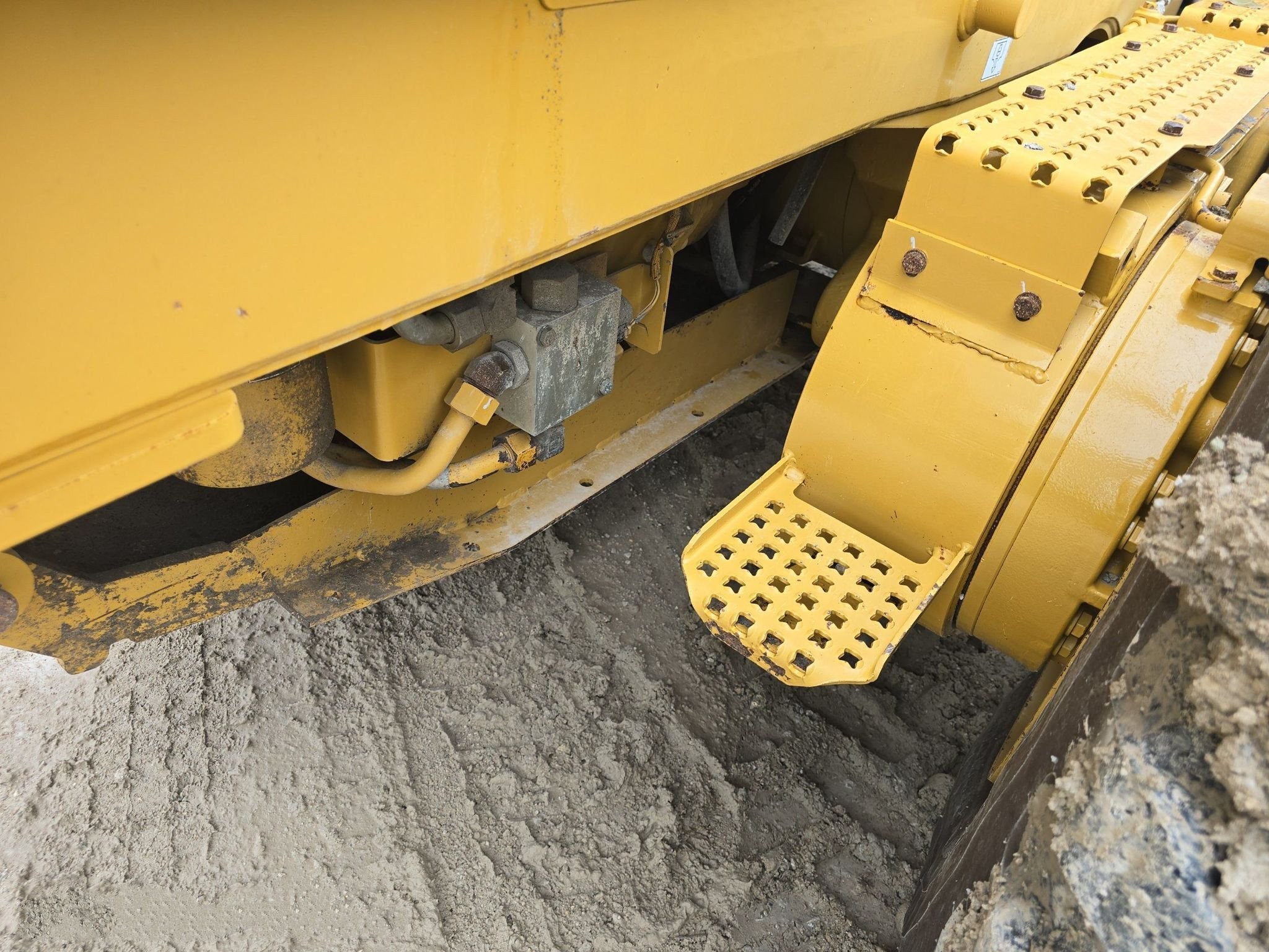 gallery 2012 Caterpillar 140M2 motor grader