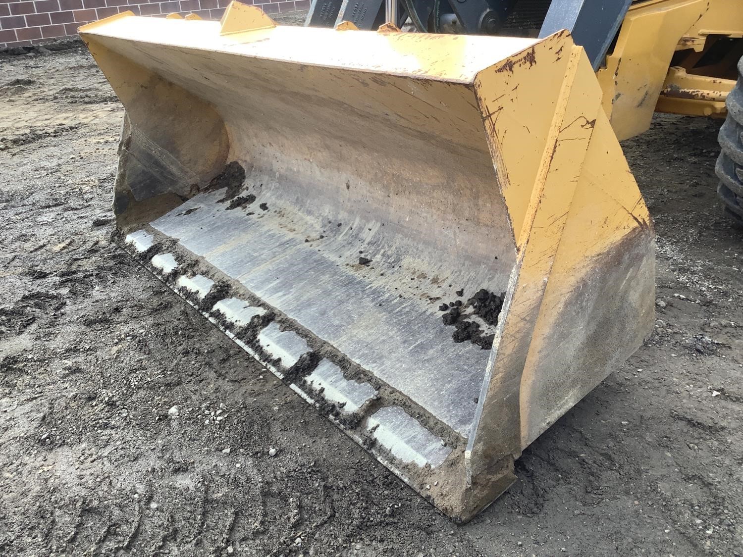 gallery 2015 John Deere 310SL 4x4 Loader Backhoe WExtendahoe, Compactor & Bucket