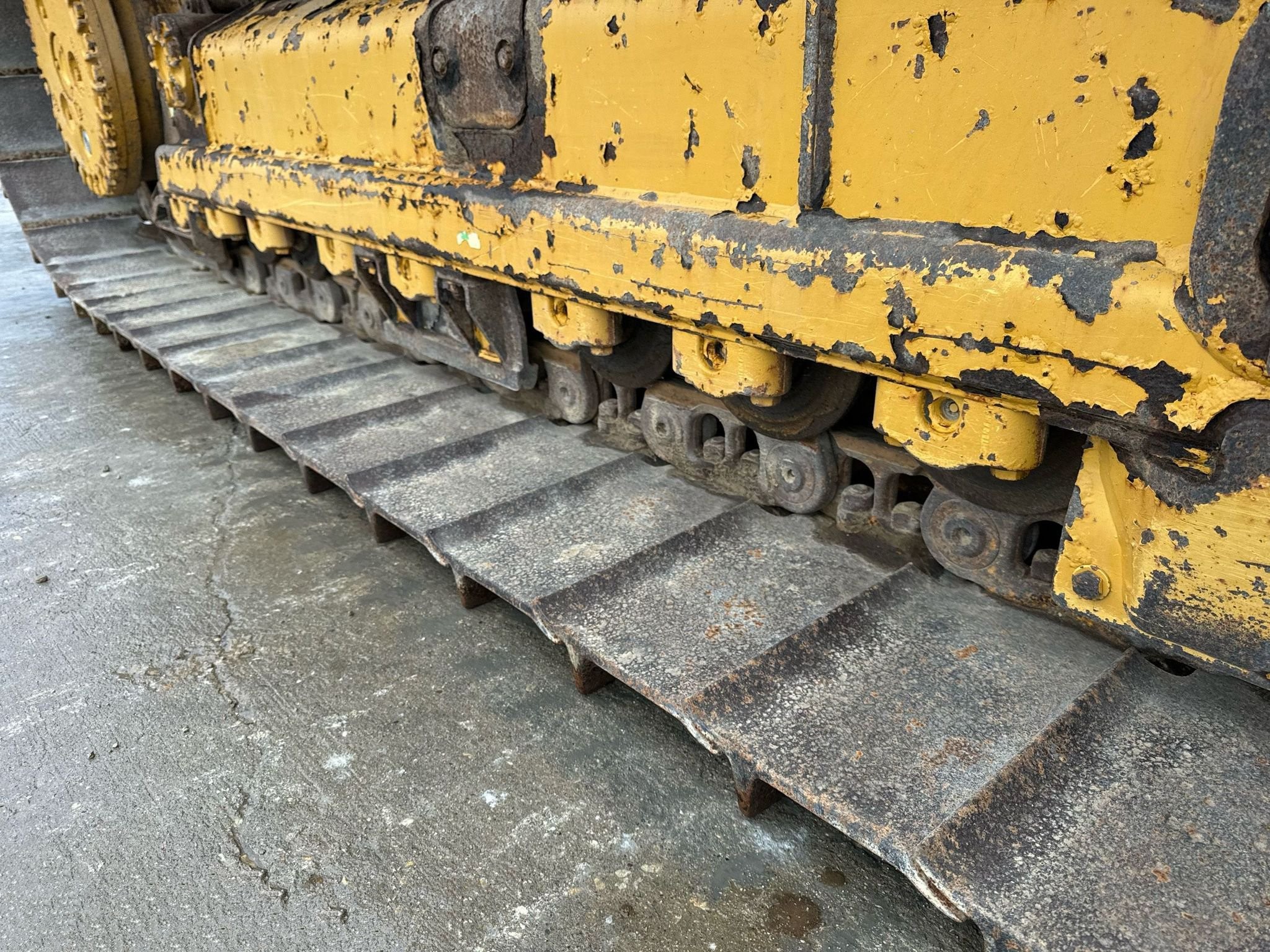 gallery 2016 Caterpillar D6K2 LGP dozer