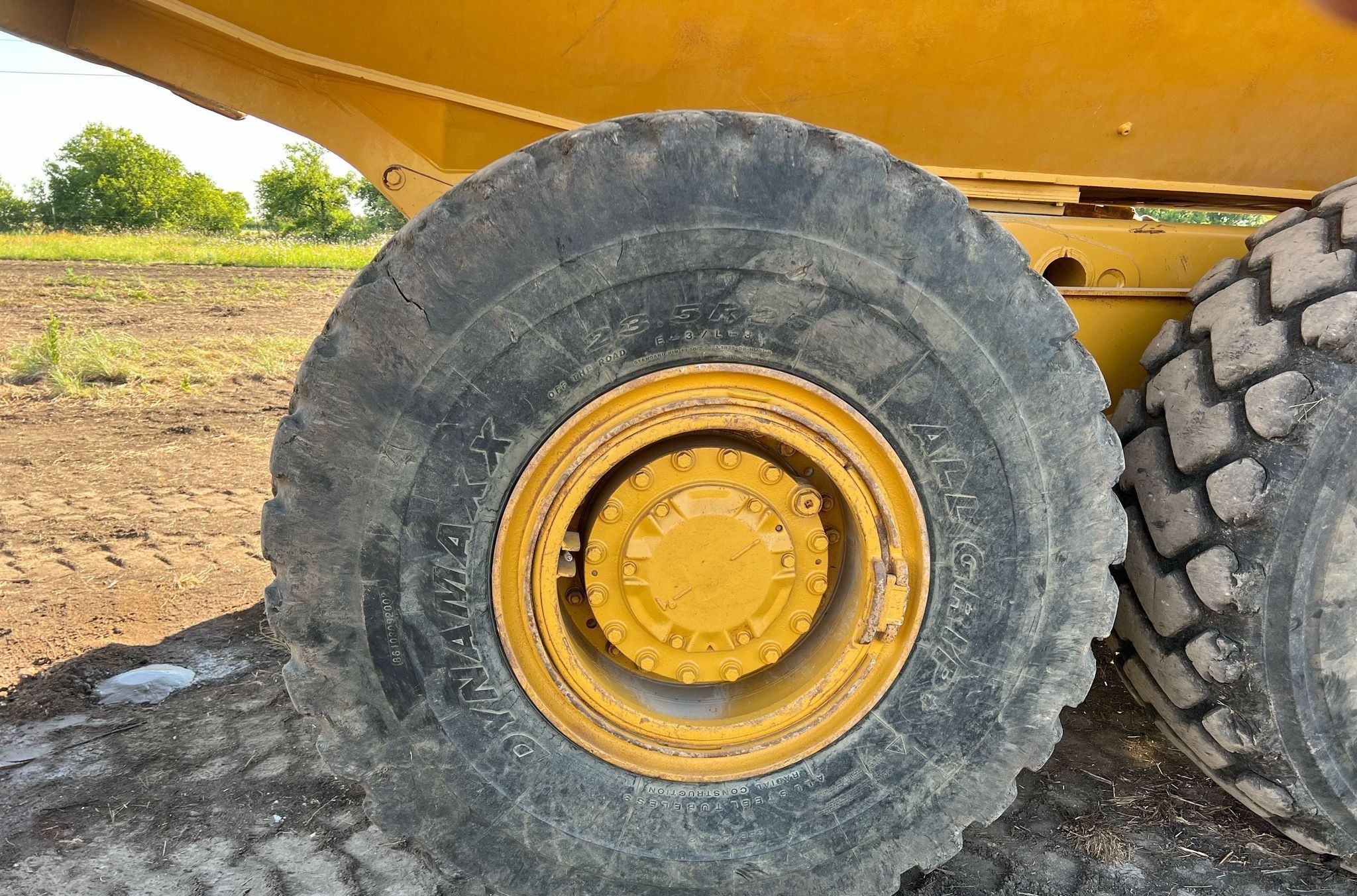 gallery 2002 Caterpillar 730 haul truck