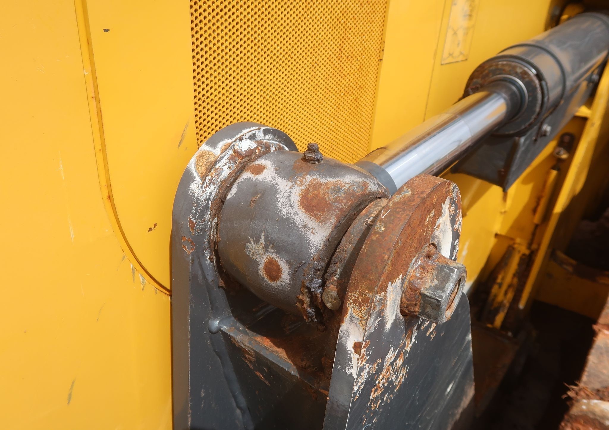 gallery 2015 John Deere 750K WLT dozer
