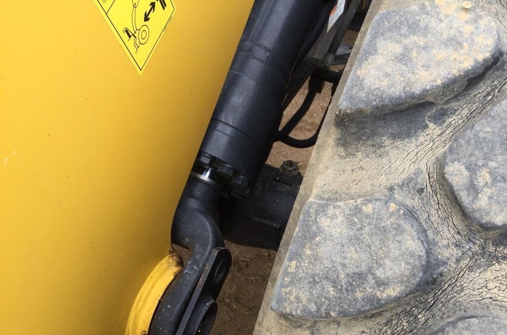 gallery 2018 Komatsu WA270-8 Wheel Loader