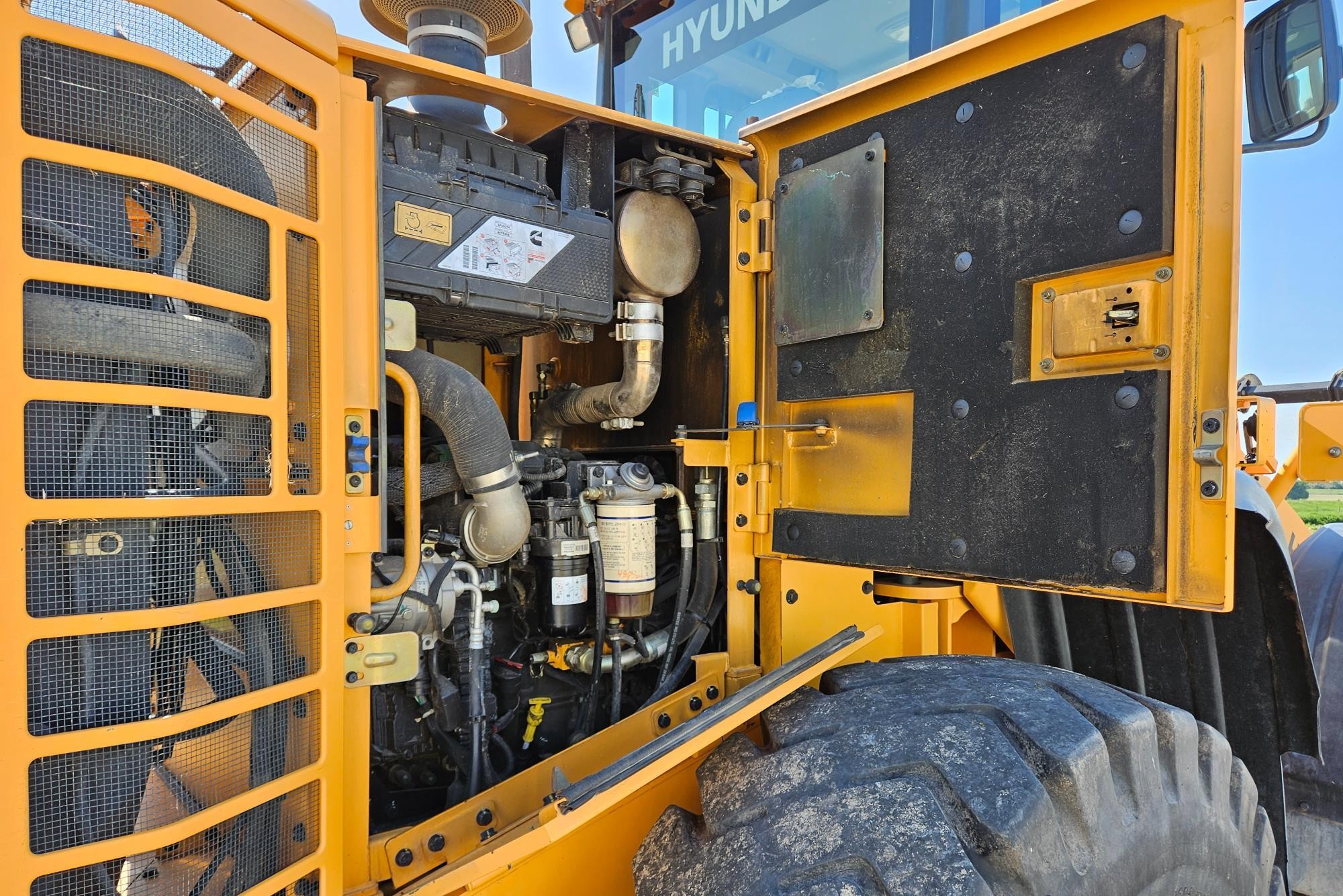 gallery 2015 Hyundai HL740XTD-9A Wheel Loader