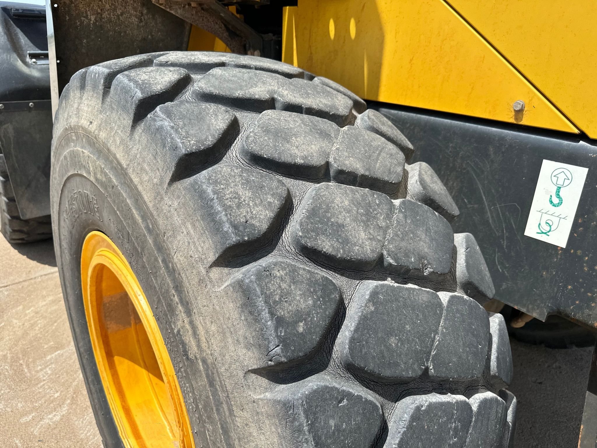 gallery 2014 Komatsu WA270-7 wheel loader