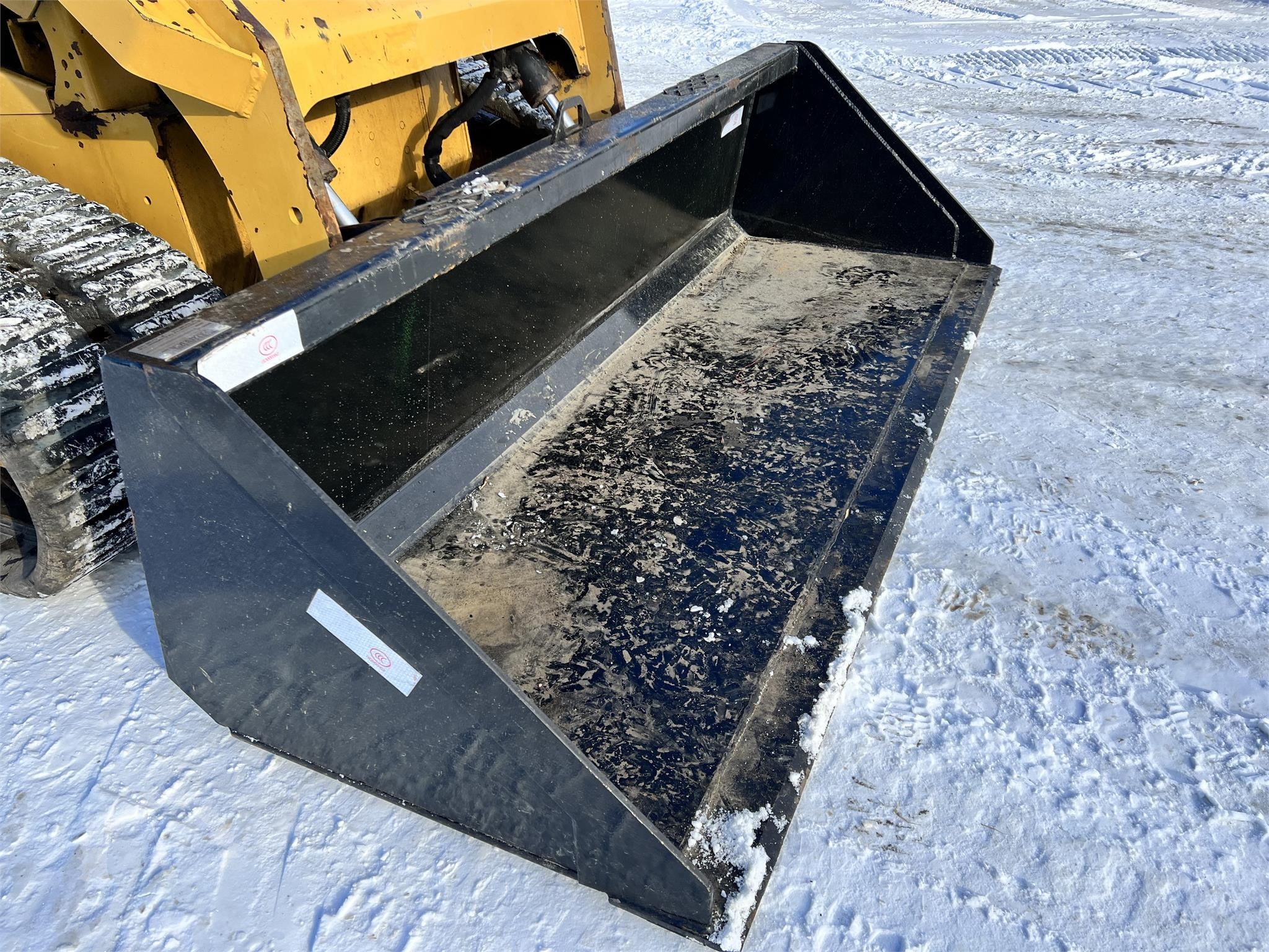 gallery 2019 Caterpillar 289D Skid Steer