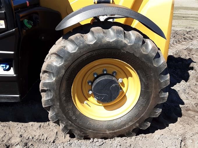 gallery 2016 Caterpillar TL943D 4x4x4 Telehandler