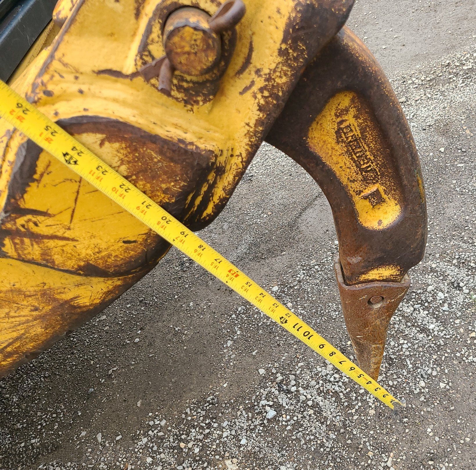 gallery 2008 Caterpillar 963D track loader