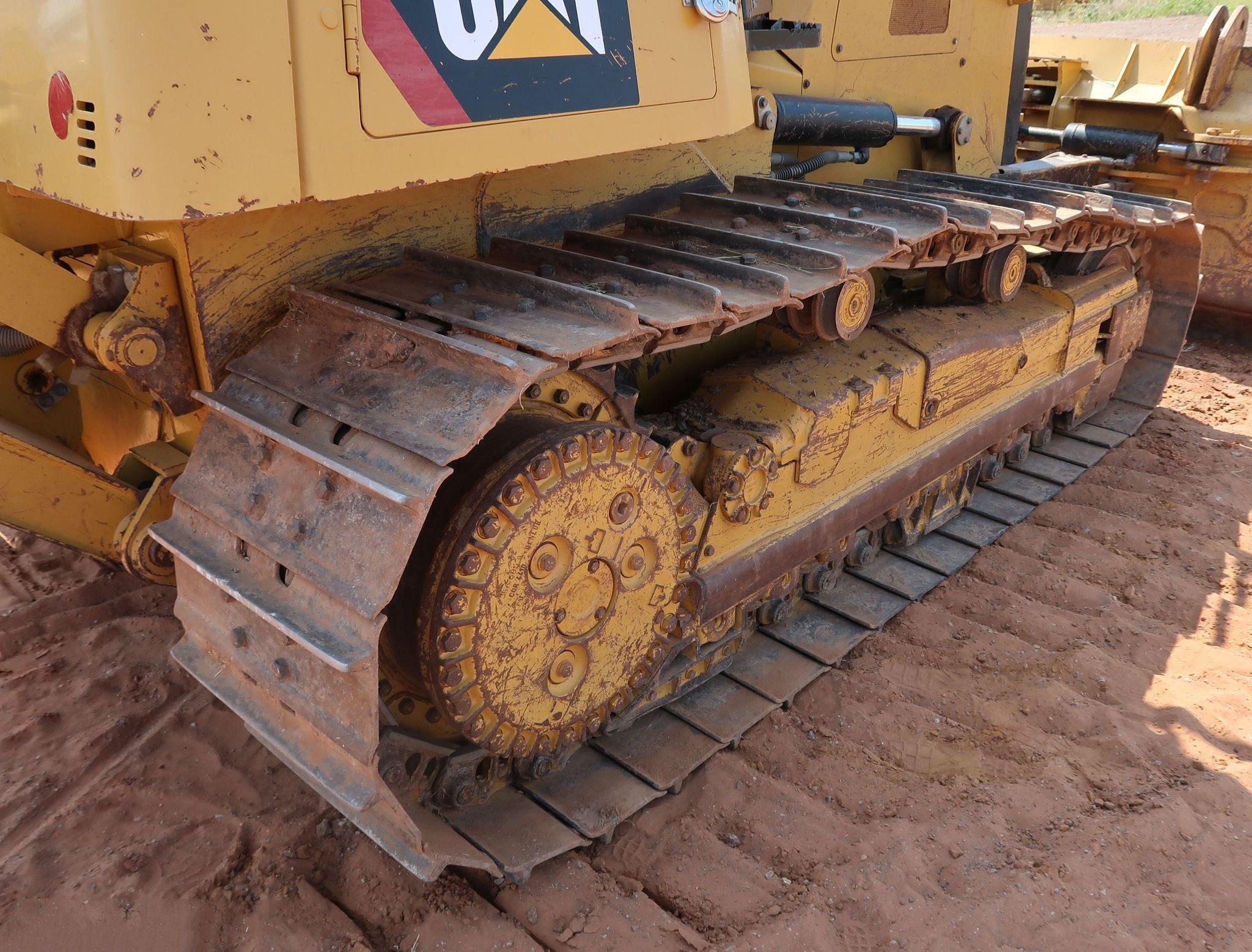 gallery 2014 Caterpillar D6K2 XL dozer