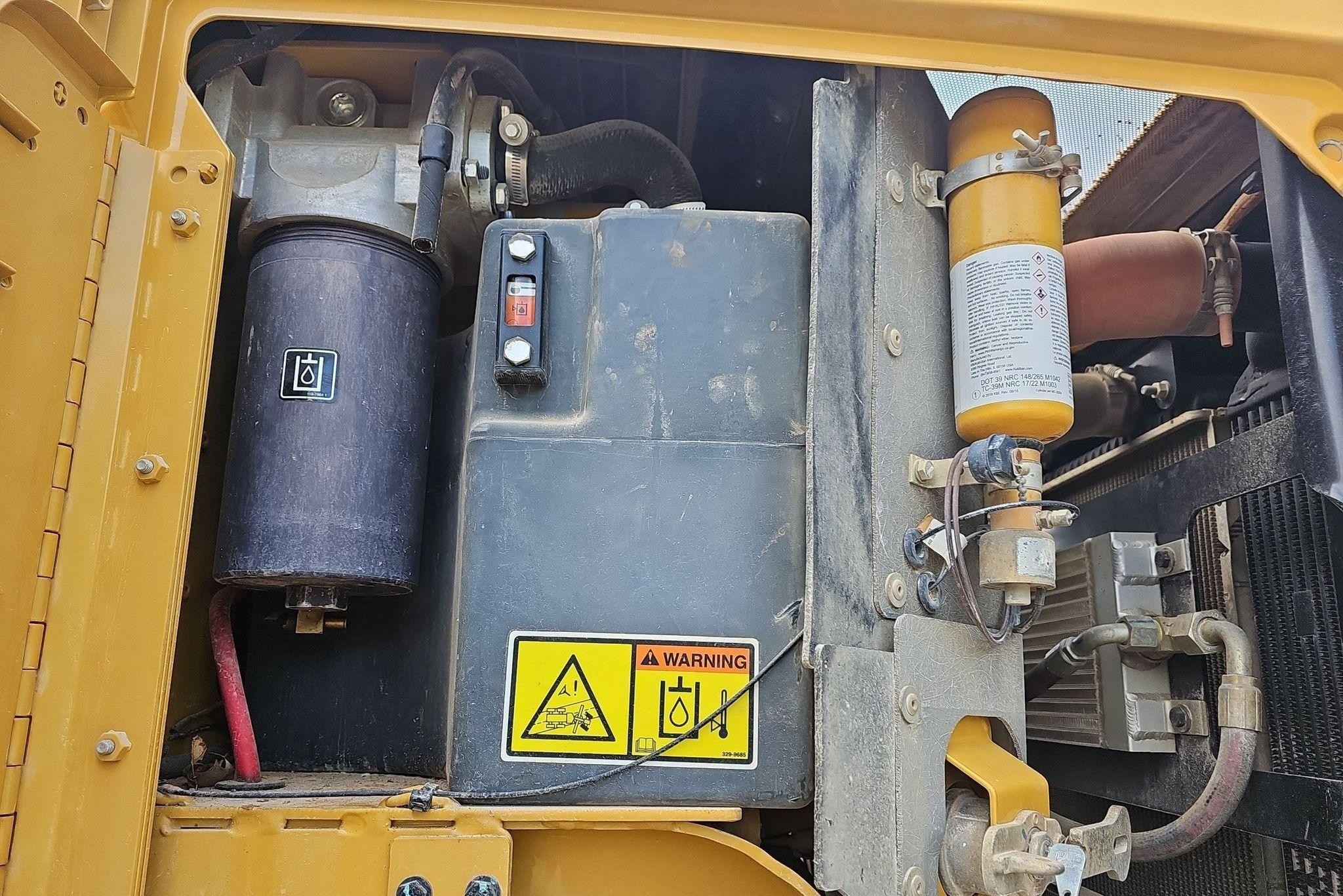 gallery 2013 Caterpillar 12M2 VHP Plus motor grader