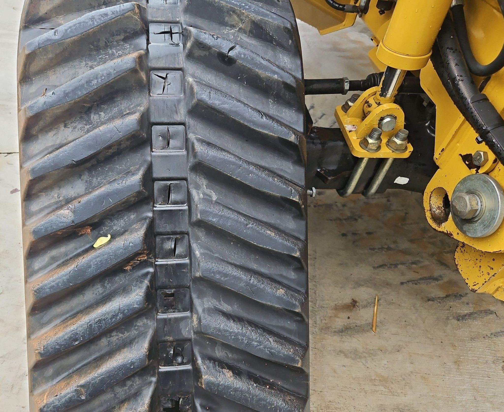 gallery 2014 Vermeer RTX1250 cable plow