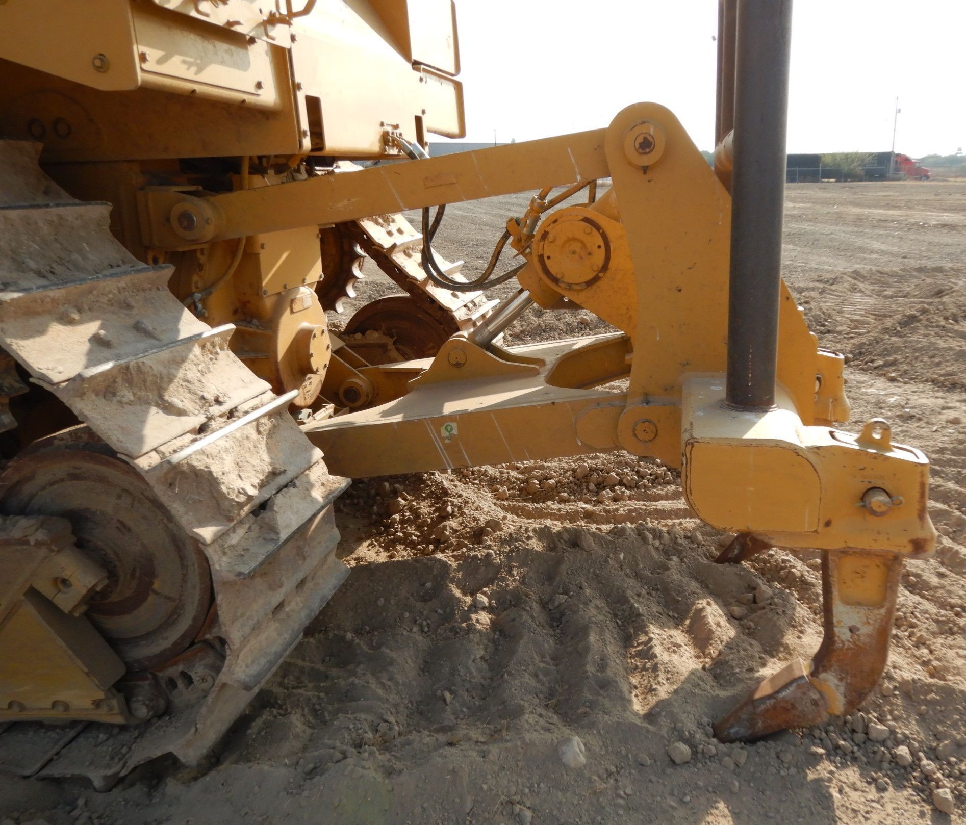 gallery 2016 Caterpillar D6T XL dozer