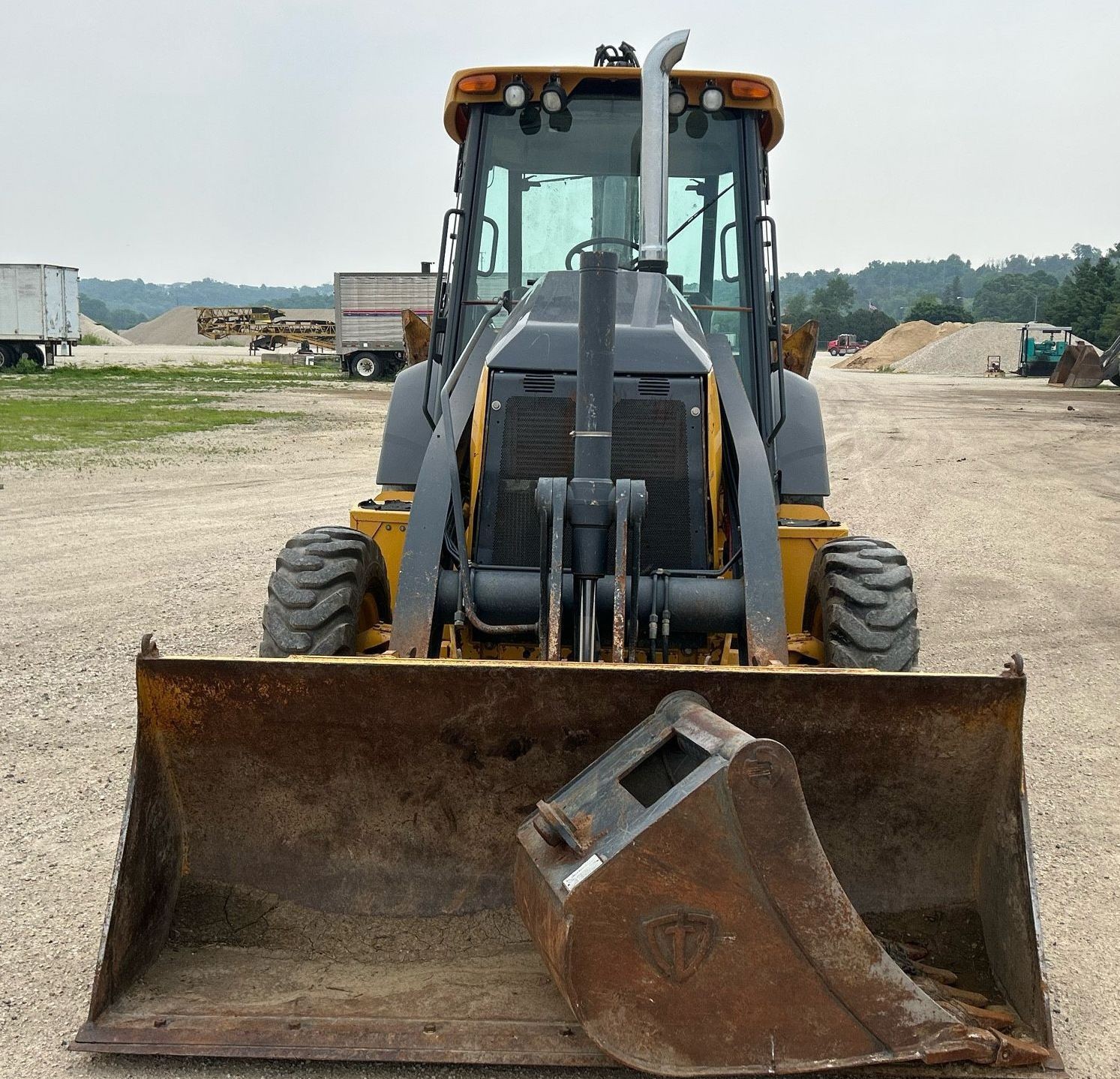 gallery 2015 John Deere 310SL backhoe