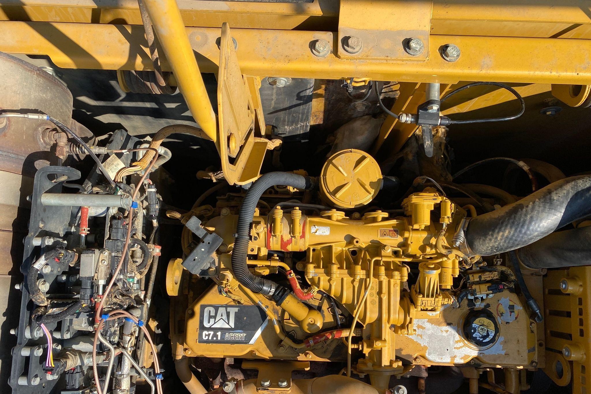 gallery 2012 Caterpillar 329E L excavator