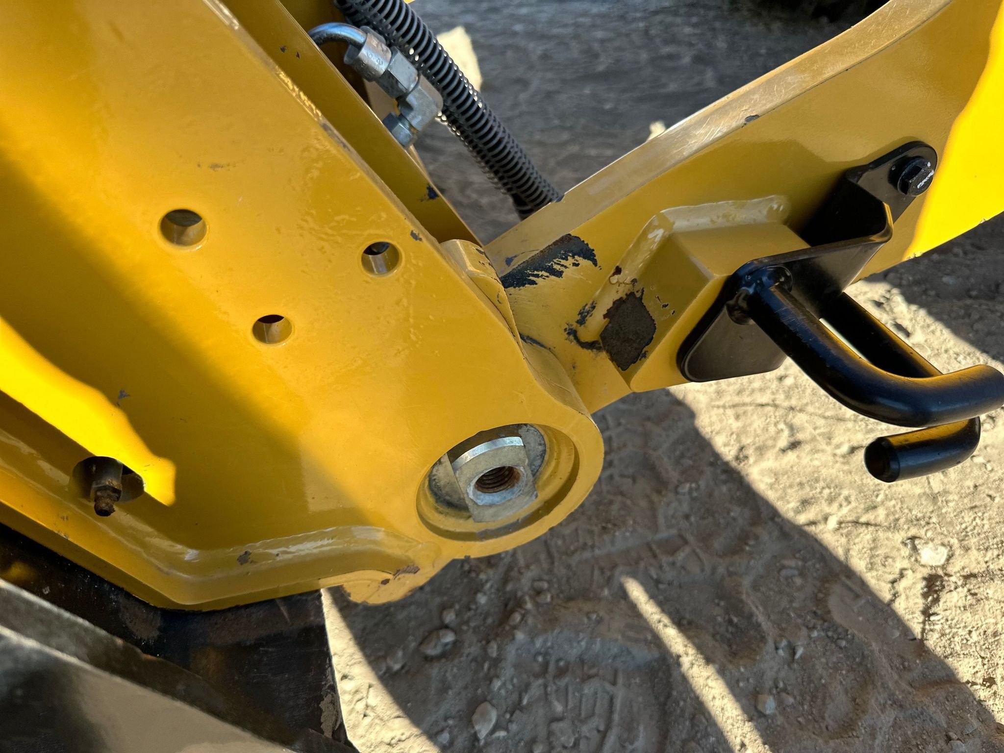 gallery 2023 Caterpillar 908 wheel loader