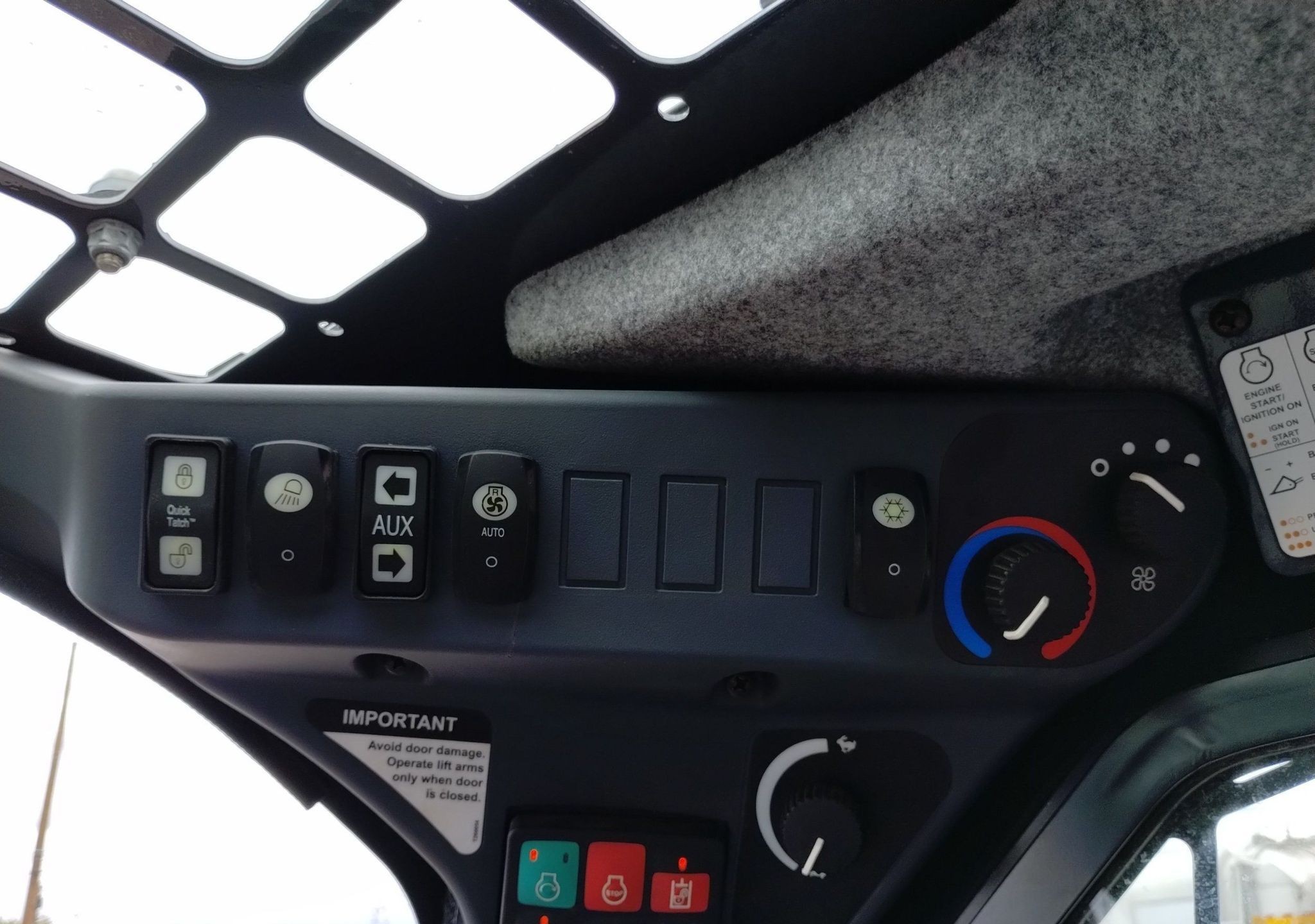 gallery 2022 John Deere 330G skid steer loader