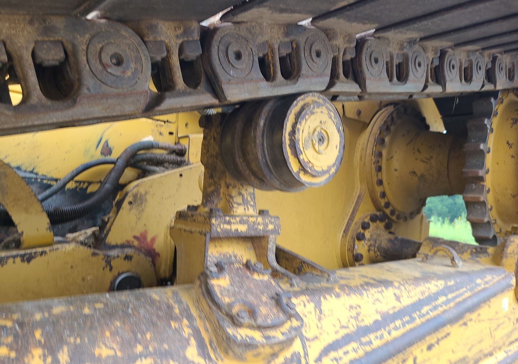 gallery 2010 Caterpillar D6N LGP dozer