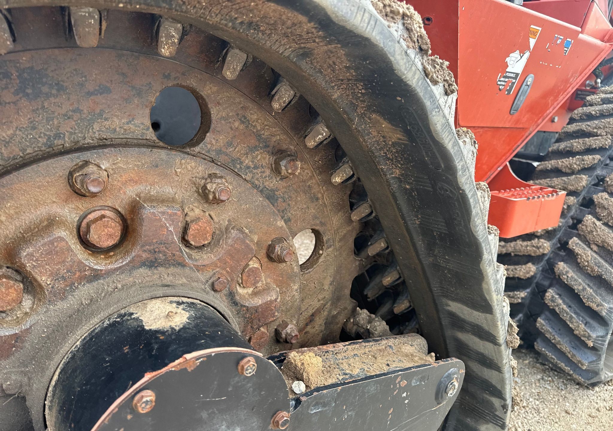 gallery 2013 Ditch Witch RT120 Quad trencher